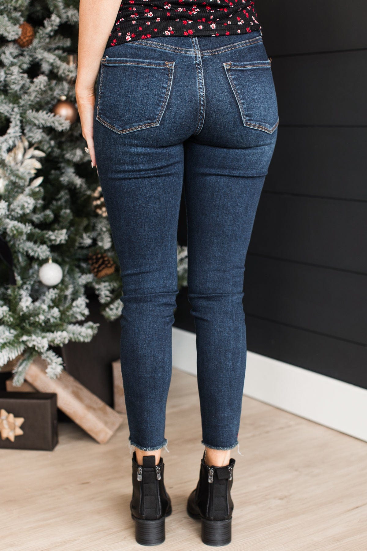 Vervet Tummy Control Skinny Jeans- Sally Wash