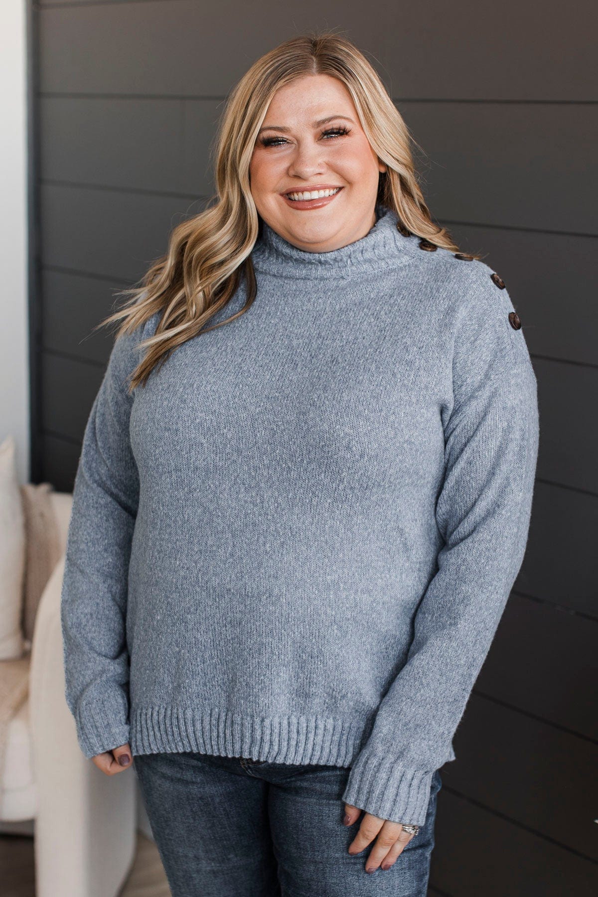 Leah Double V Light Knit Leah Double V Light Knit