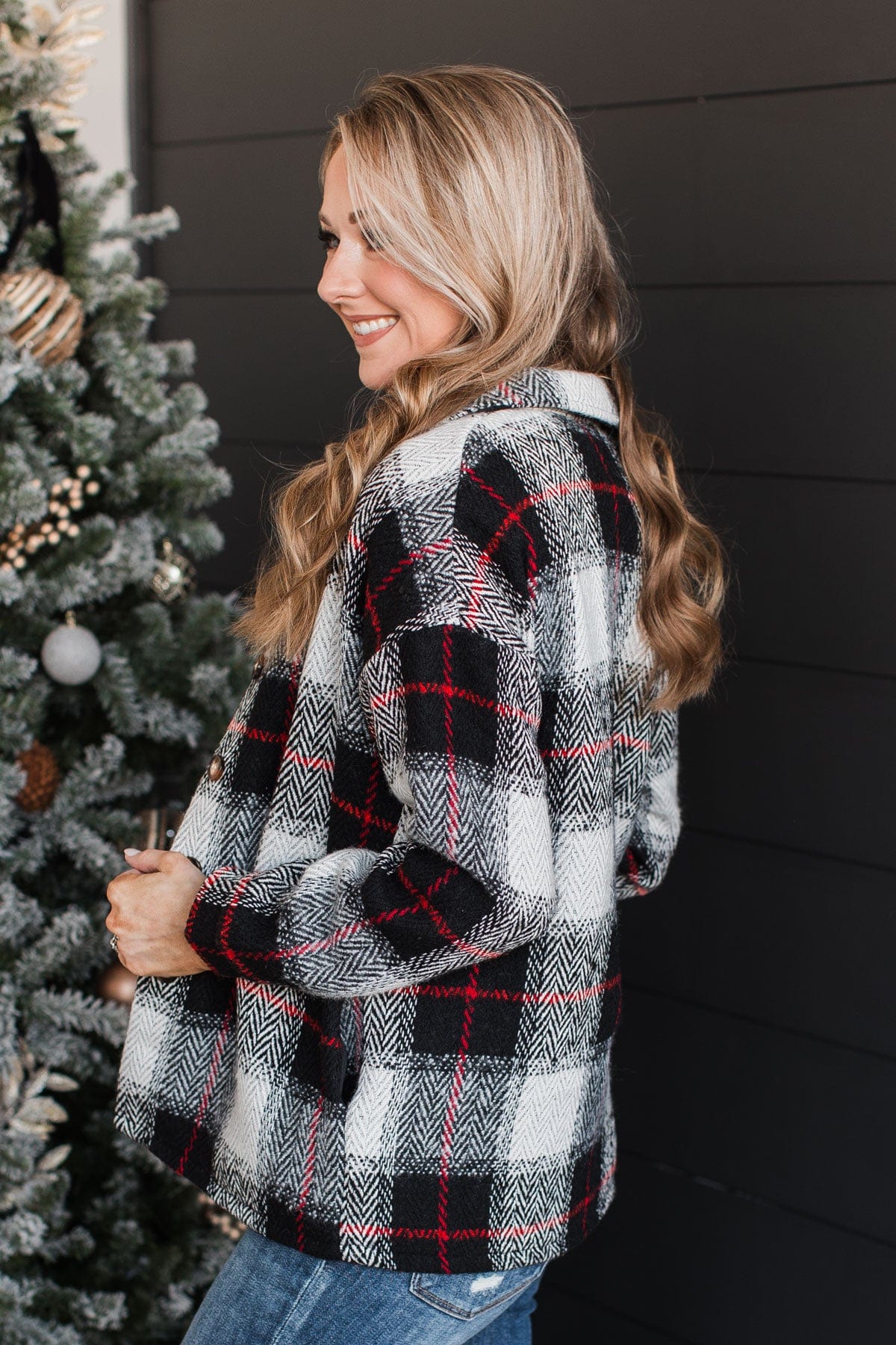 Campfire Nights Plaid Jacket- Black & Red