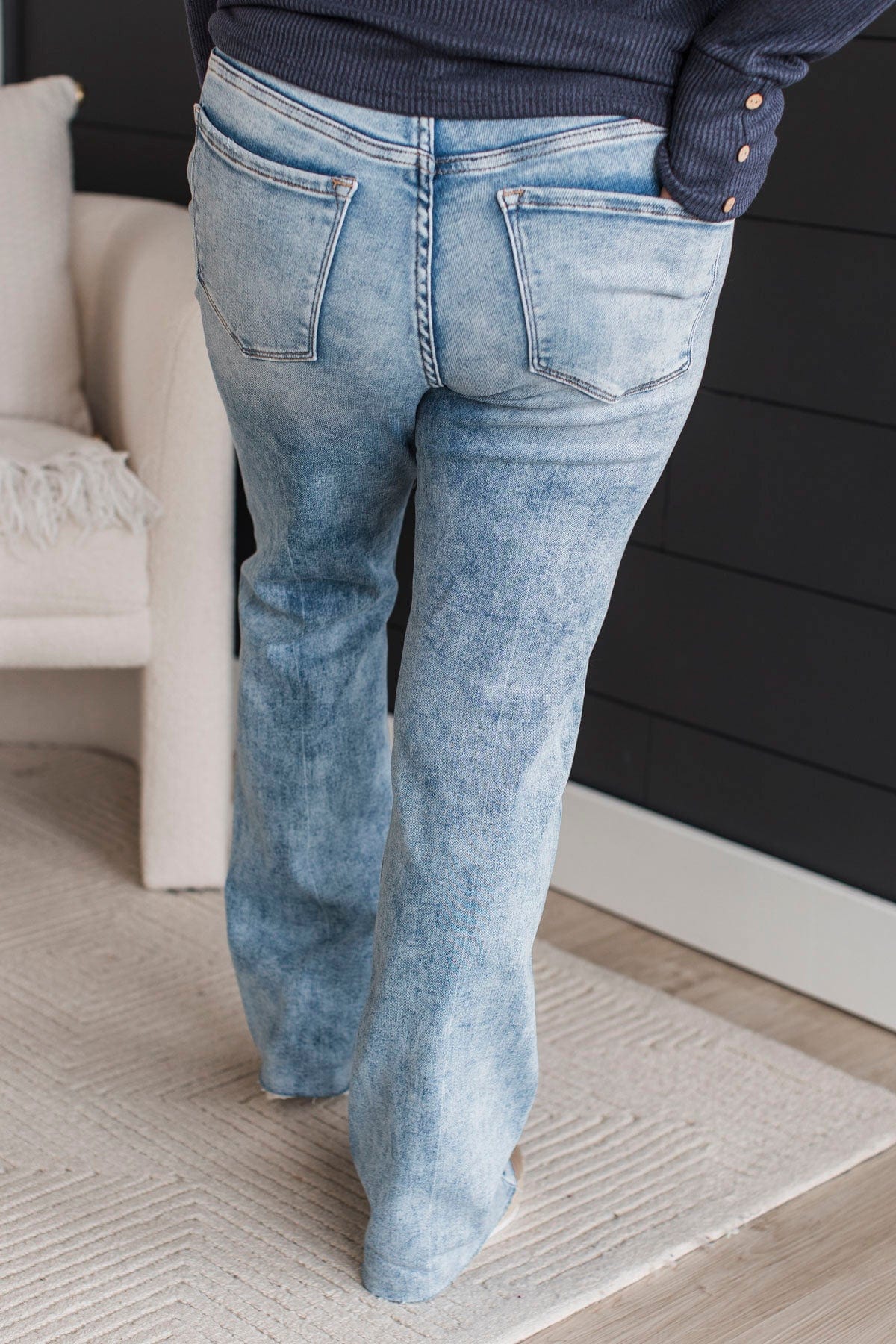 Vervet Bootcut Jeans- Roe Wash