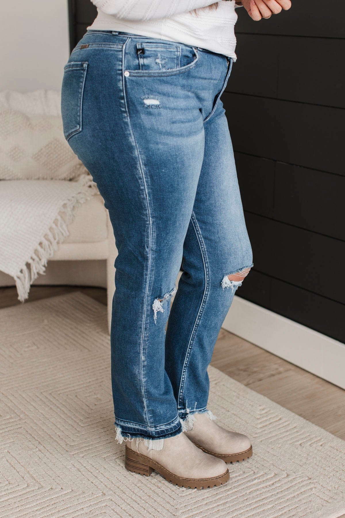 KanCan Slim Straight Jeans- Maya Wash