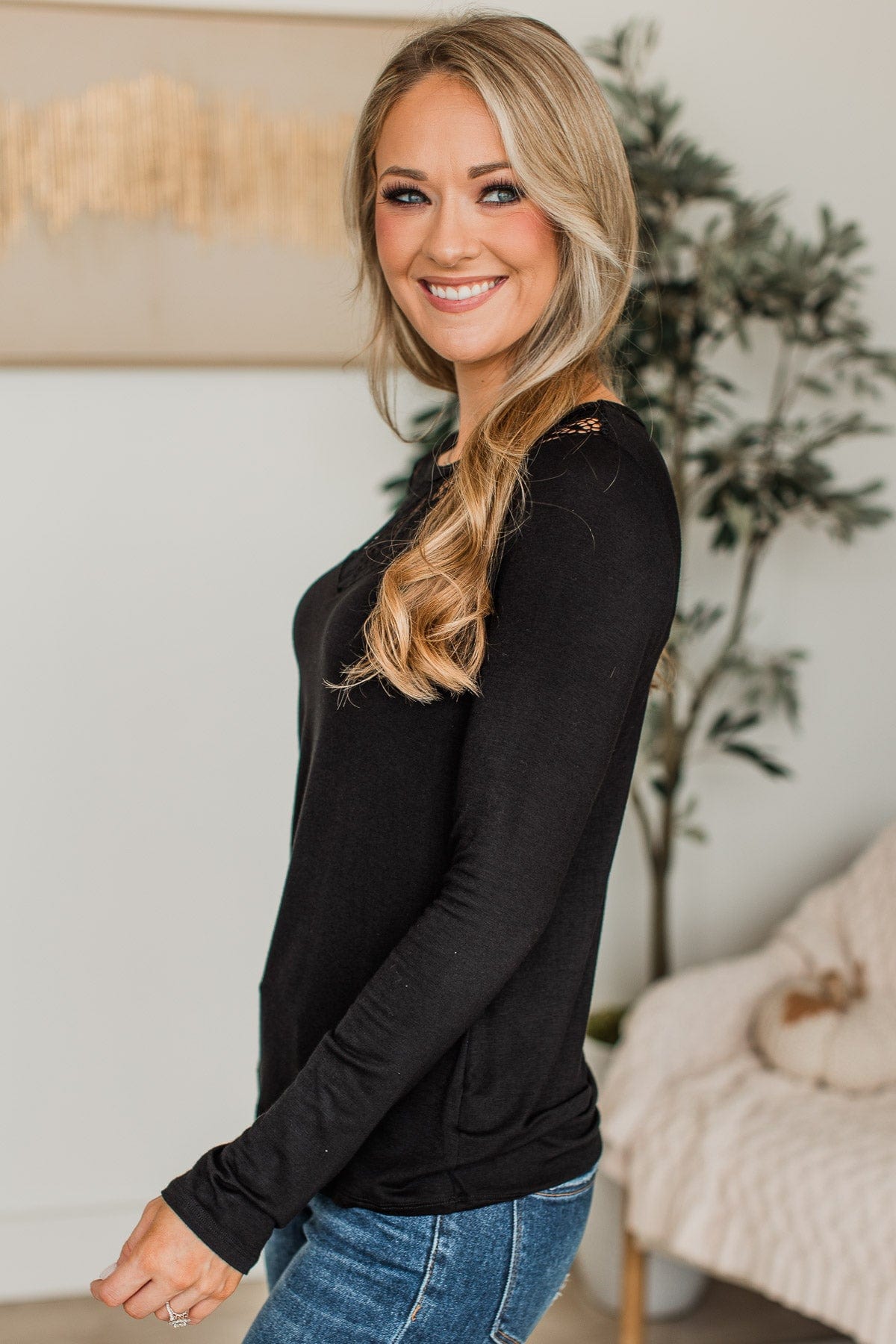 Here To Impress Knit Top- Black