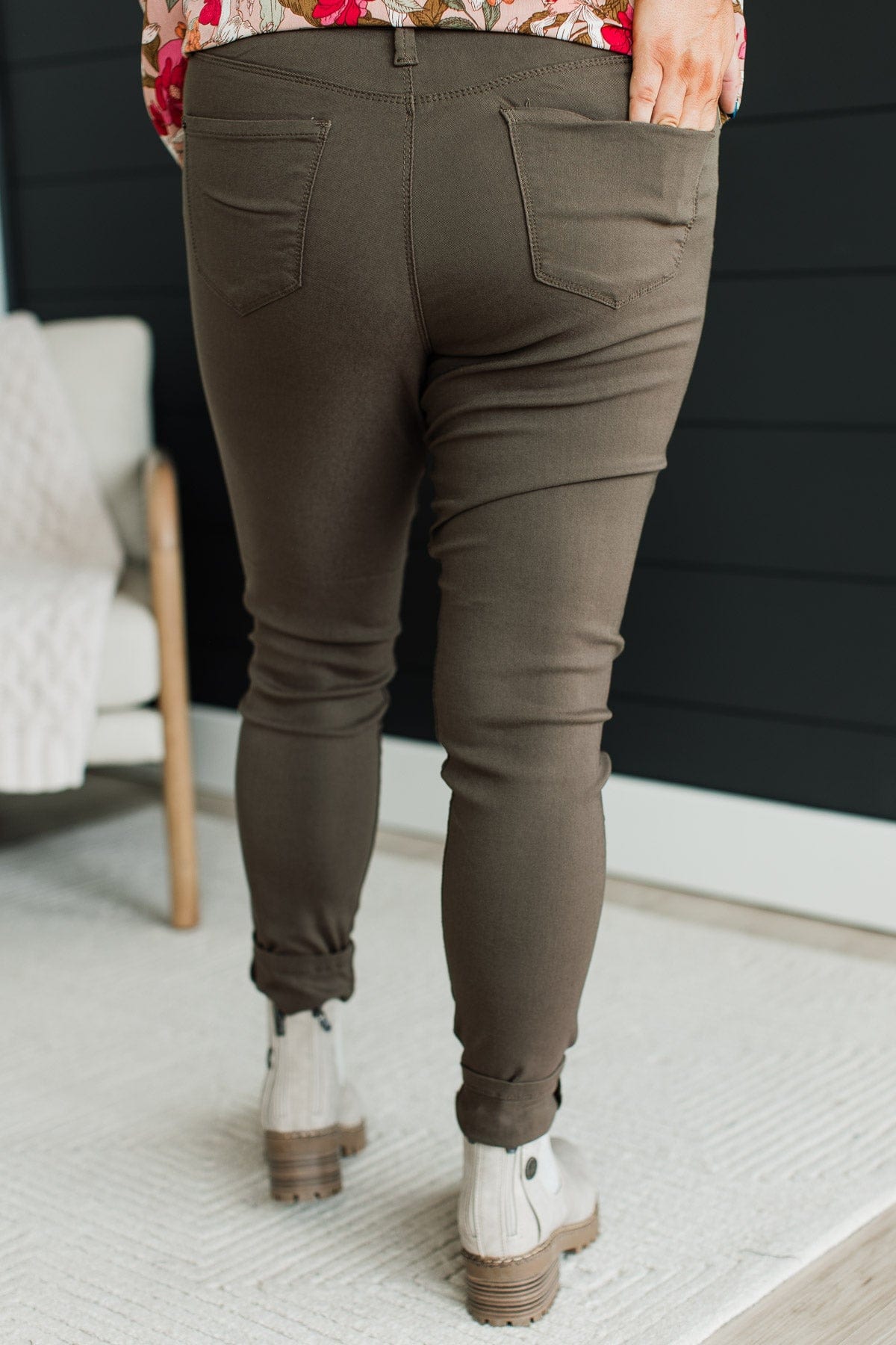 YMI Mid-Rise Jeggings- Zora Wash