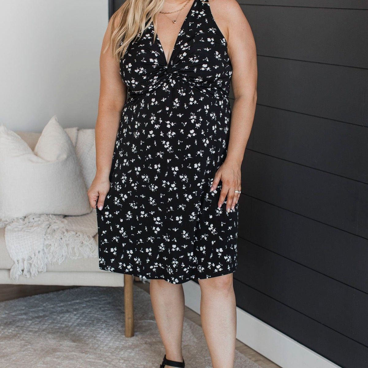 Keep Believing Floral Dress- Black – The Pulse Boutique