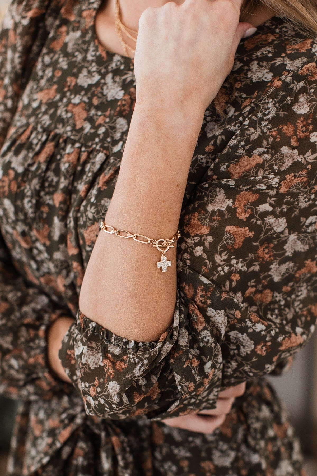 Lead With Grace Chain Bracelet- Gold