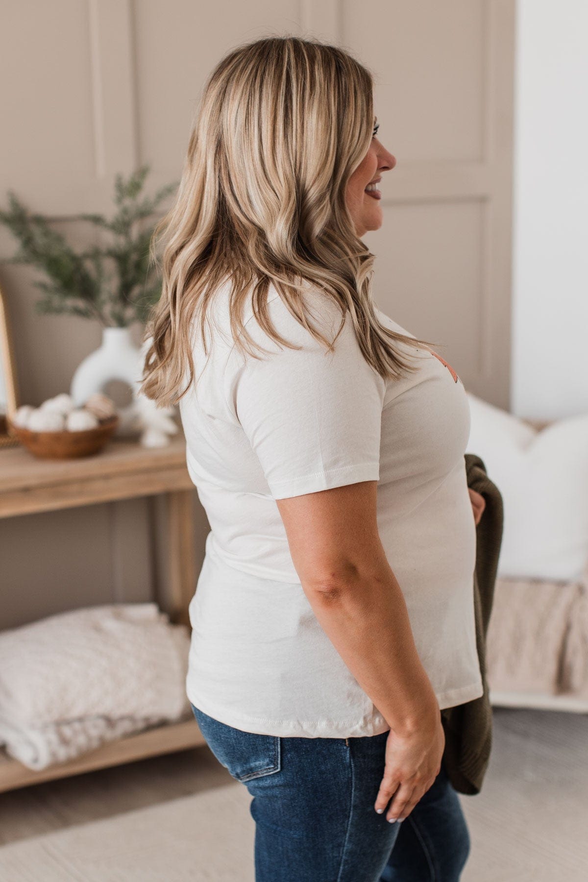 "Tis The Season" Graphic Top- Ivory