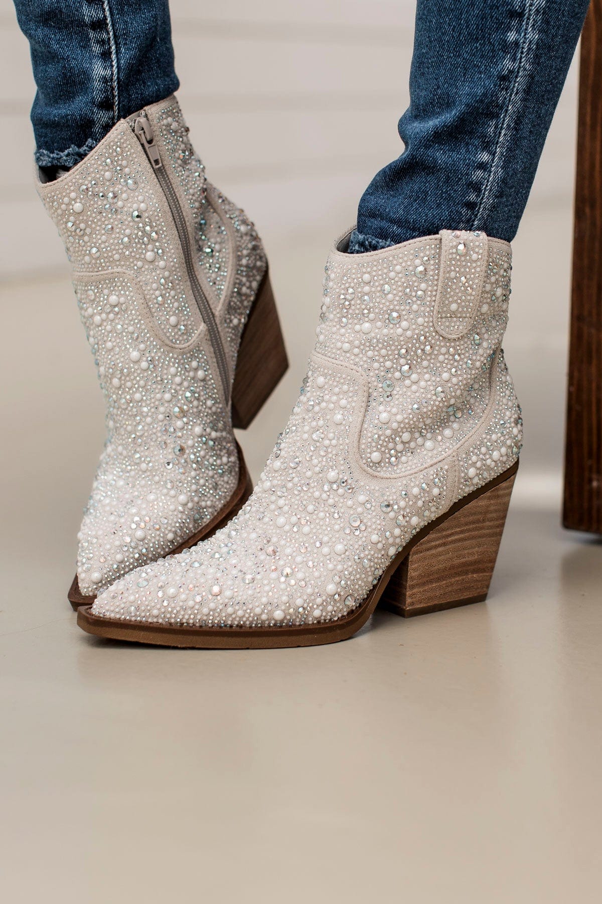 Very G Kady Pearl Boots- Silver