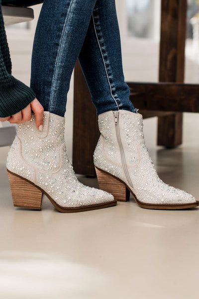 Very G Kady Pearl Boots- Silver – The Pulse Boutique