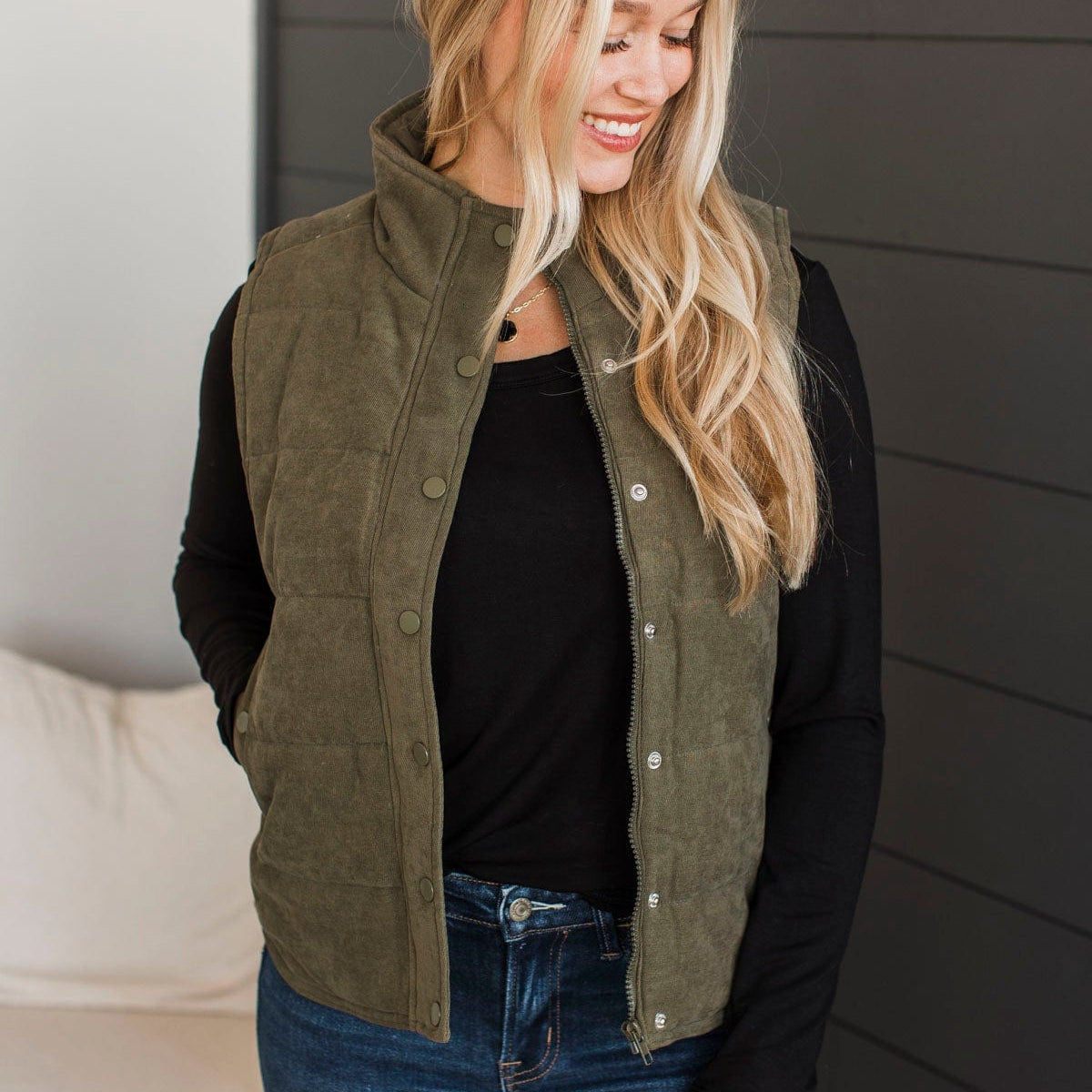 As The Leaves Fall Puffer Vest- Hunter Green – The Pulse Boutique