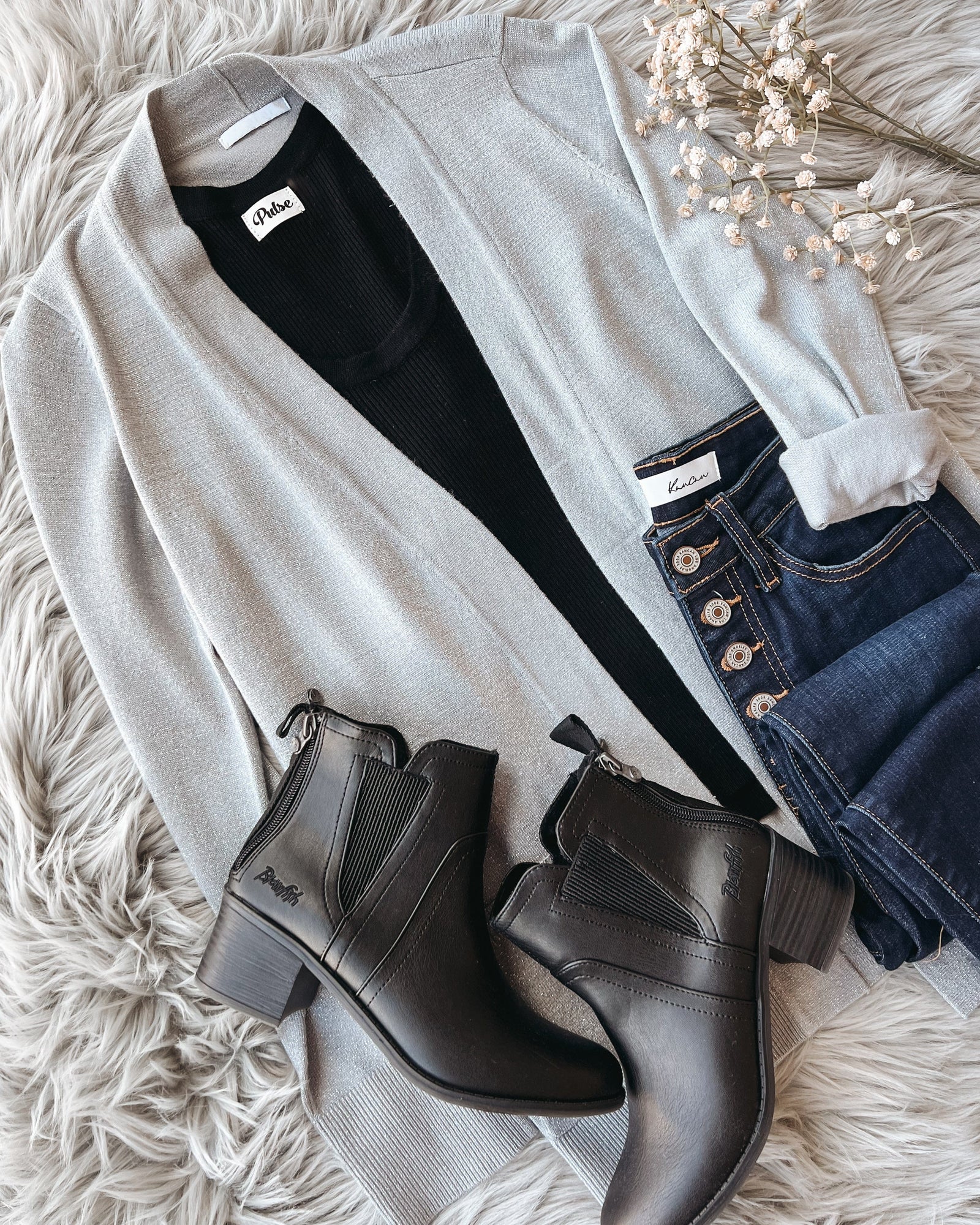 Communicating Style Outfit