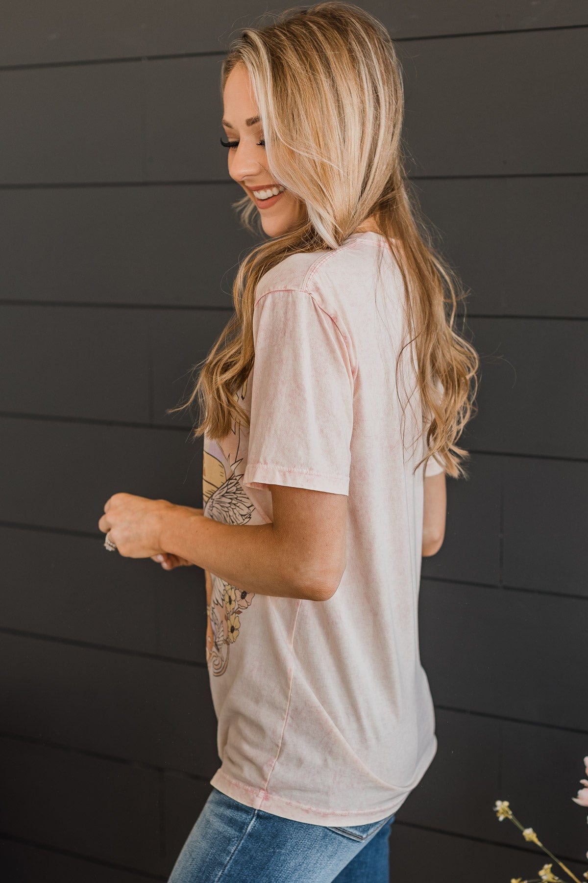 Nights In Nashville Graphic Tee- Light Pink