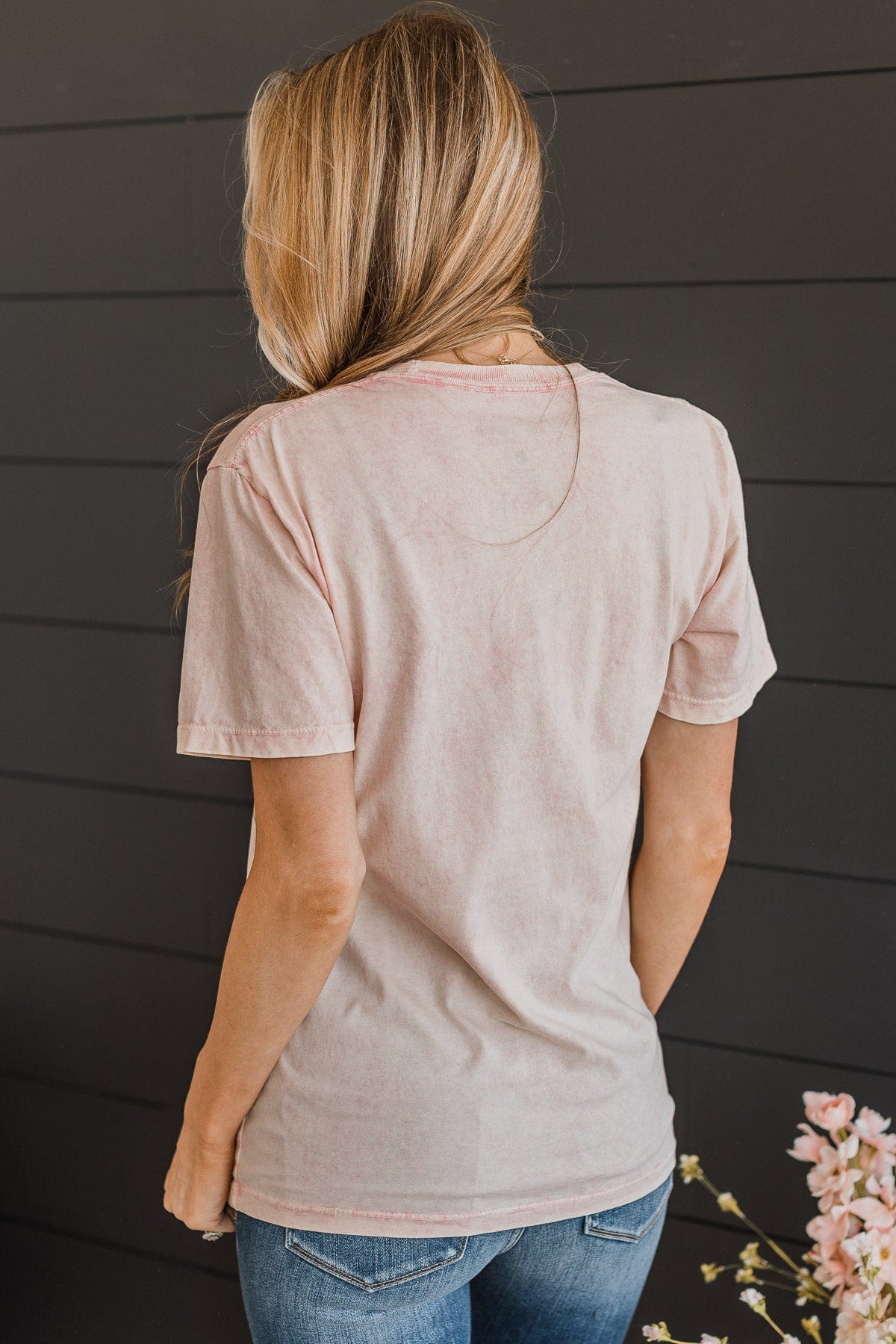 Nights In Nashville Graphic Tee- Light Pink