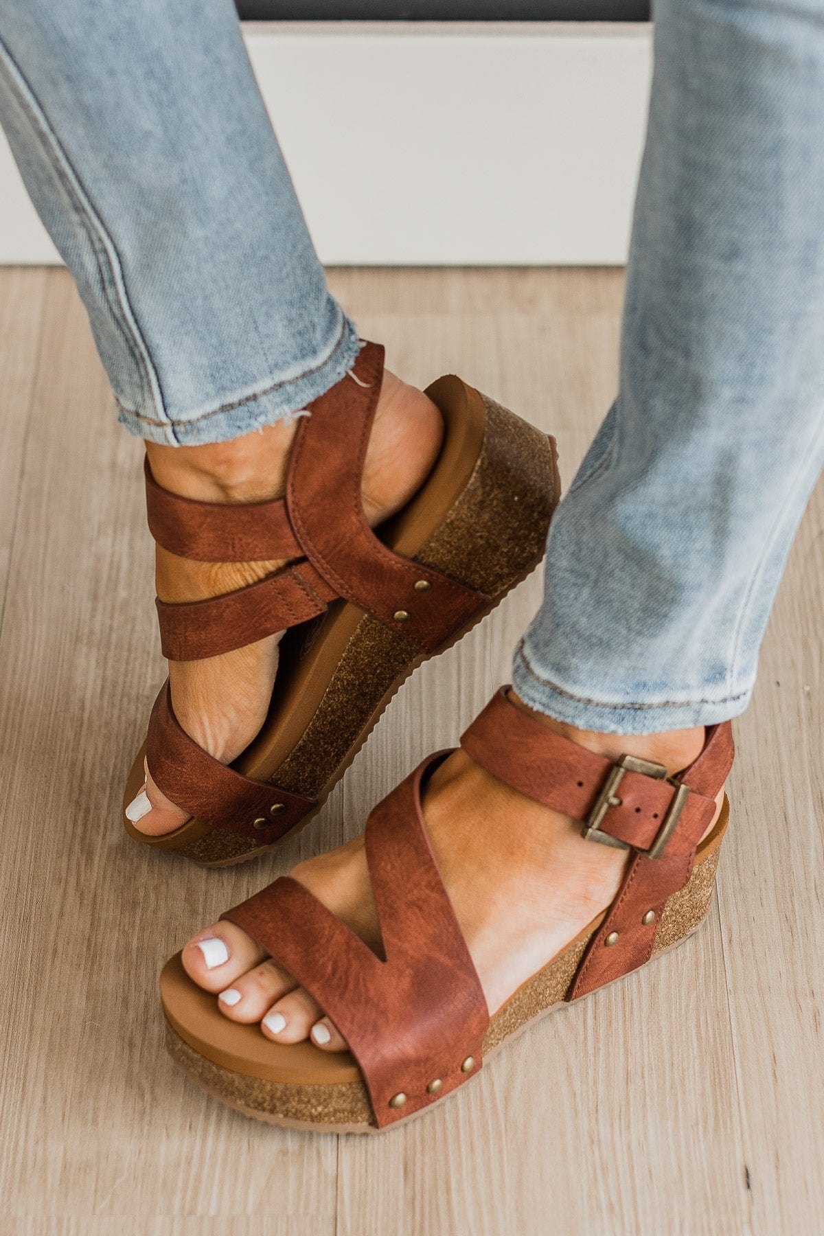 Very G Shayne Wedge Sandals- Rust