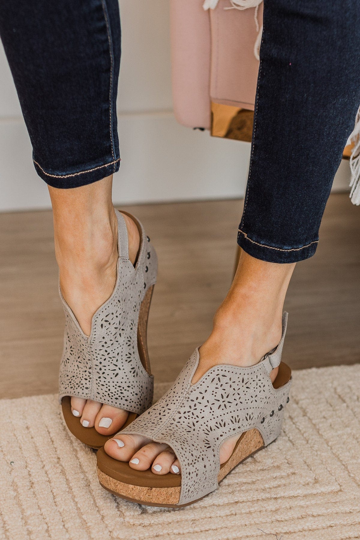 Very G Free Fly Wedges Grey