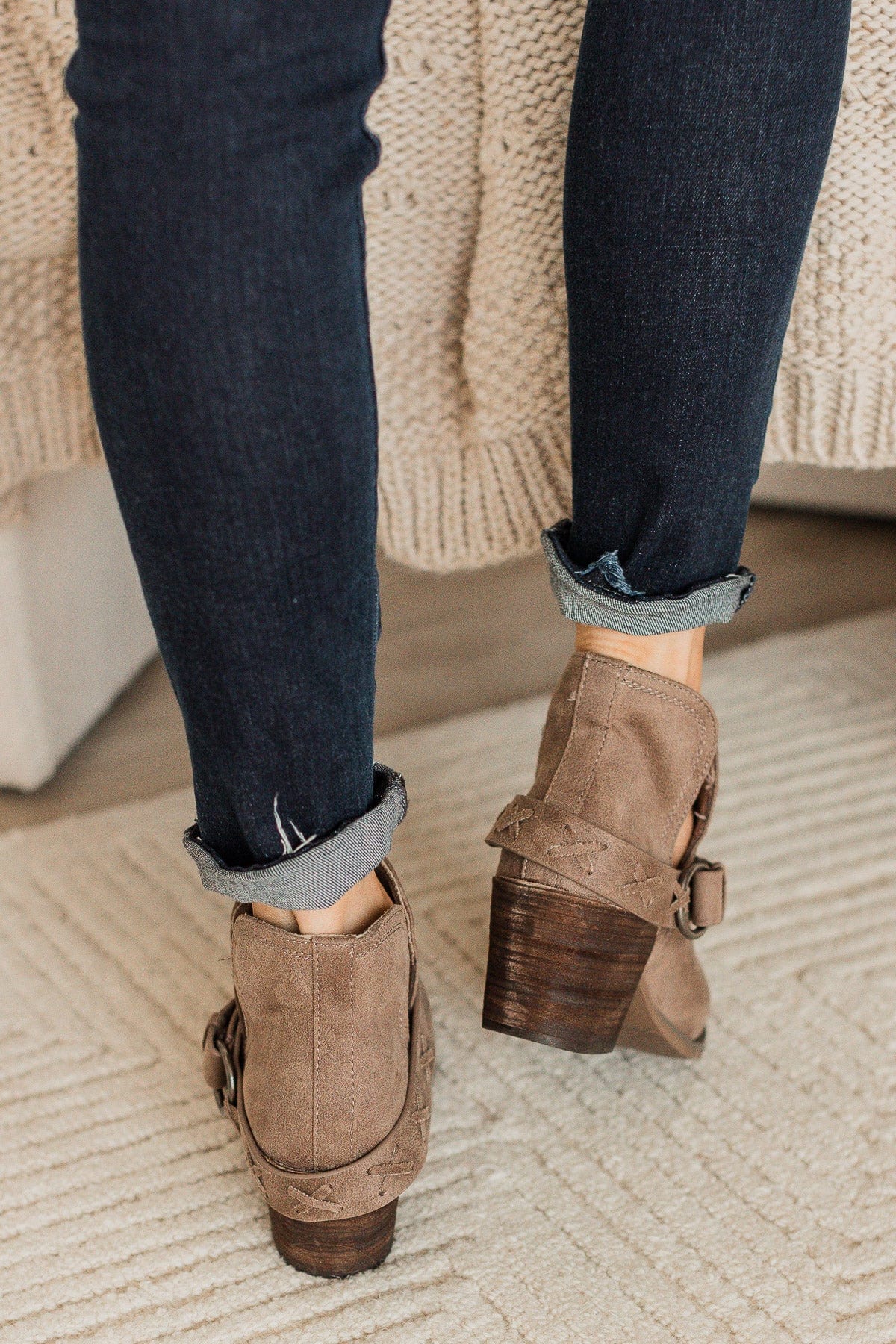 Very G Dixie Ann Boots- Taupe