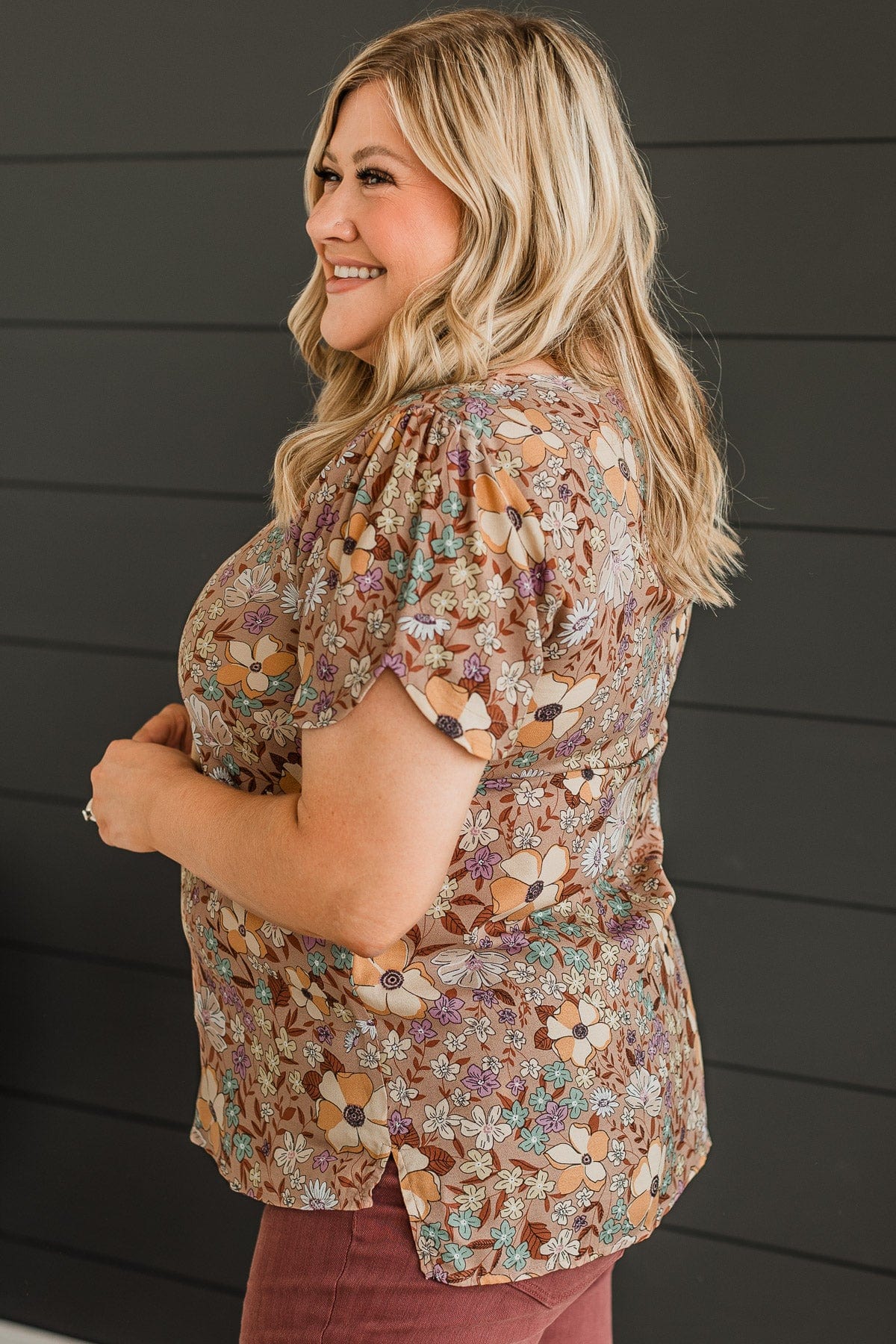 Calling For You Floral Top- Mocha