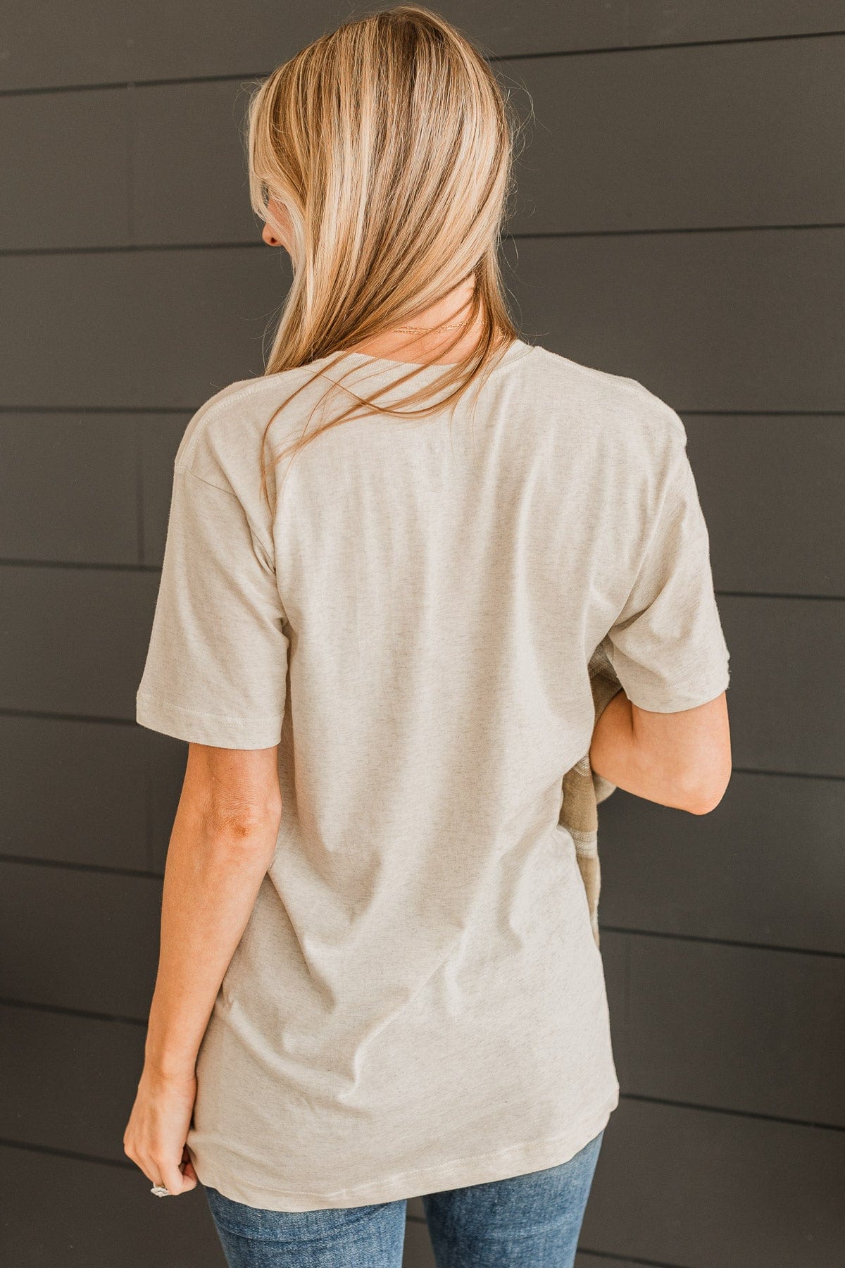 "Homebody" Graphic Tee- Oatmeal
