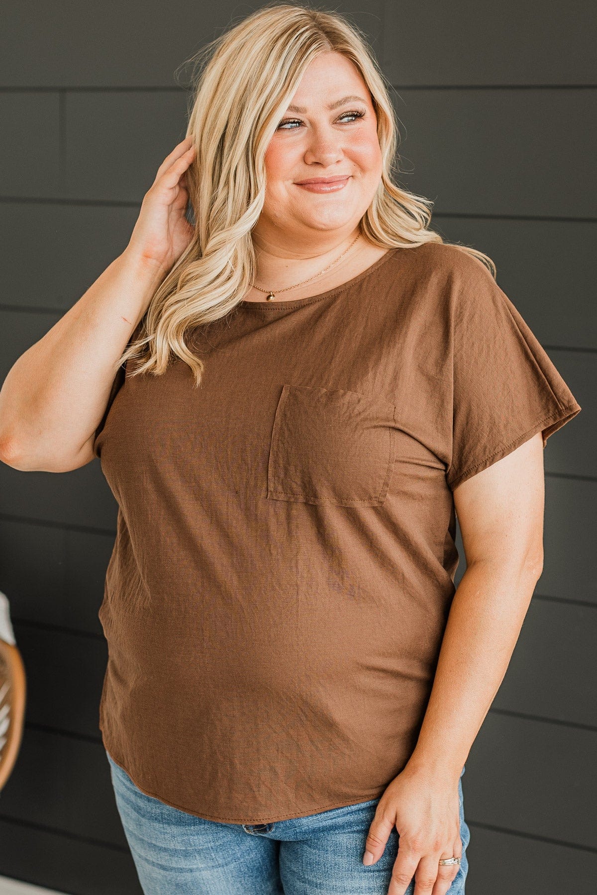 Effortless Appearance Pocket Top- Brown