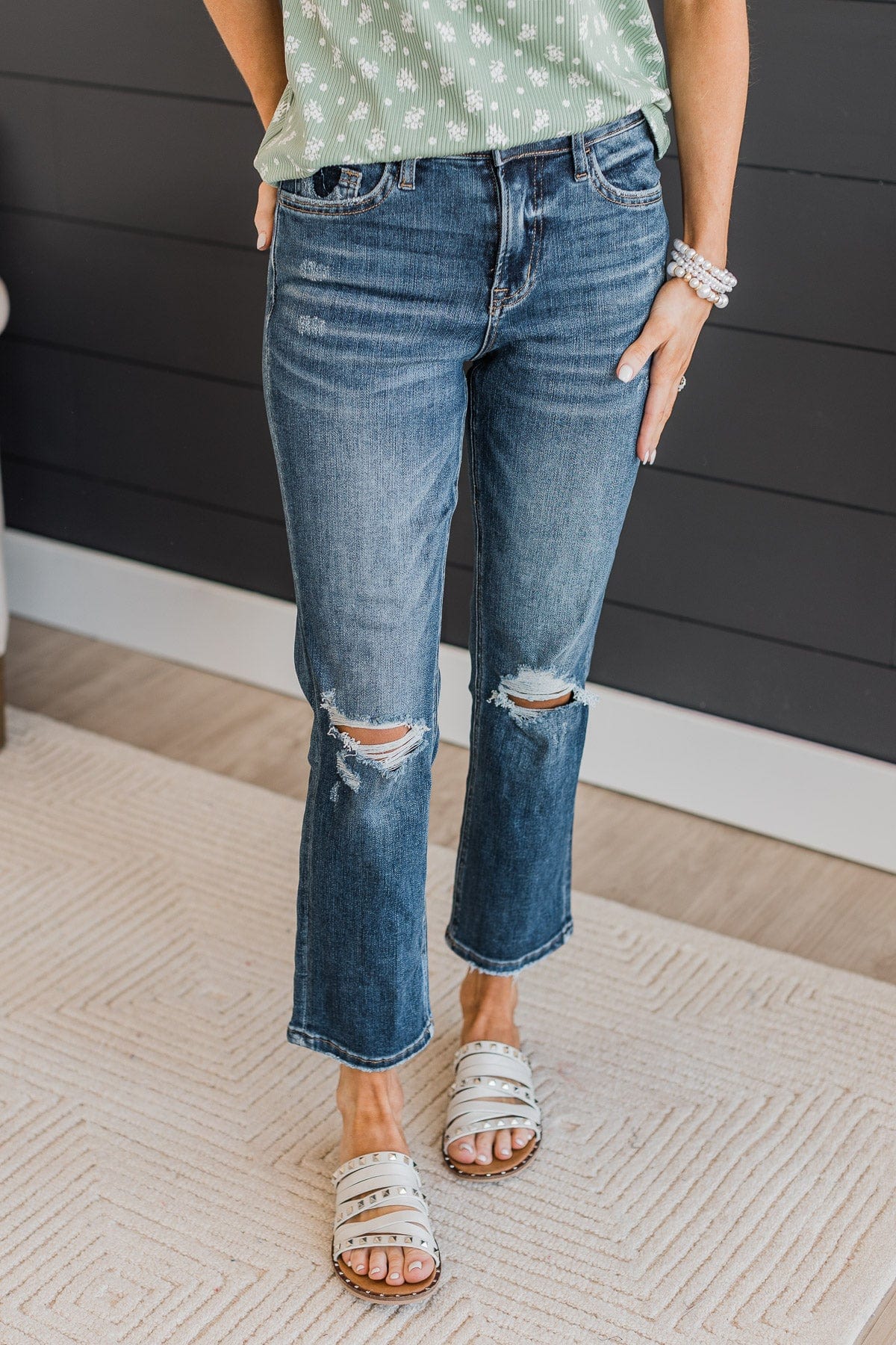 Vervet Straight Leg Jeans- Monroe Wash