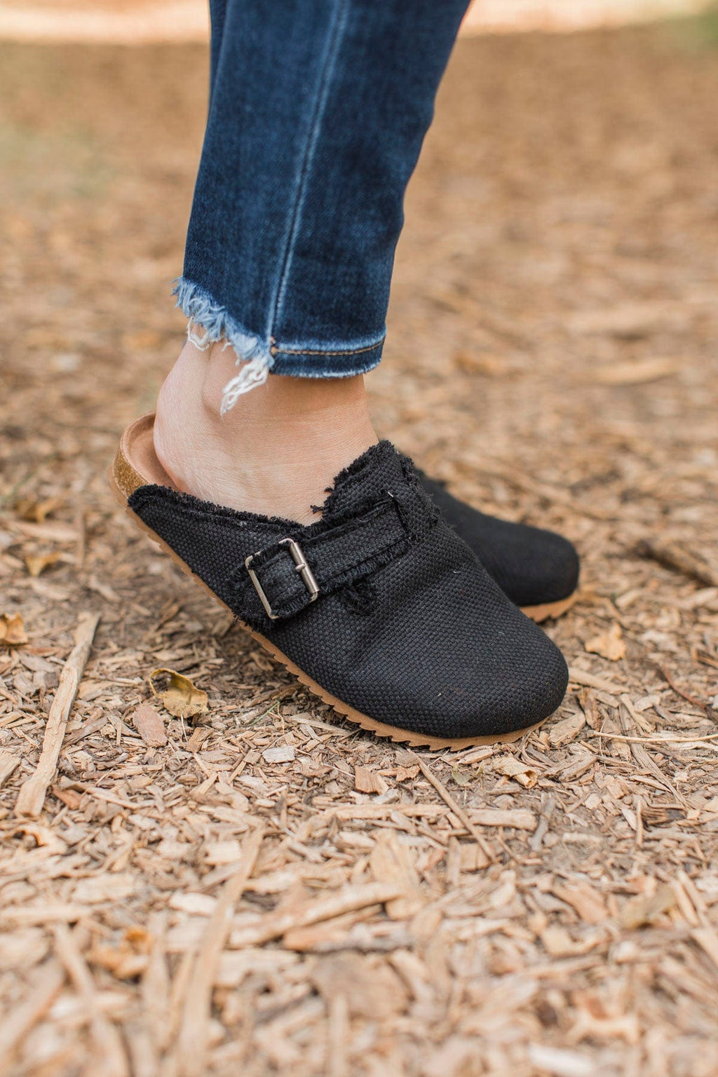 Very G Basket Mules- Black