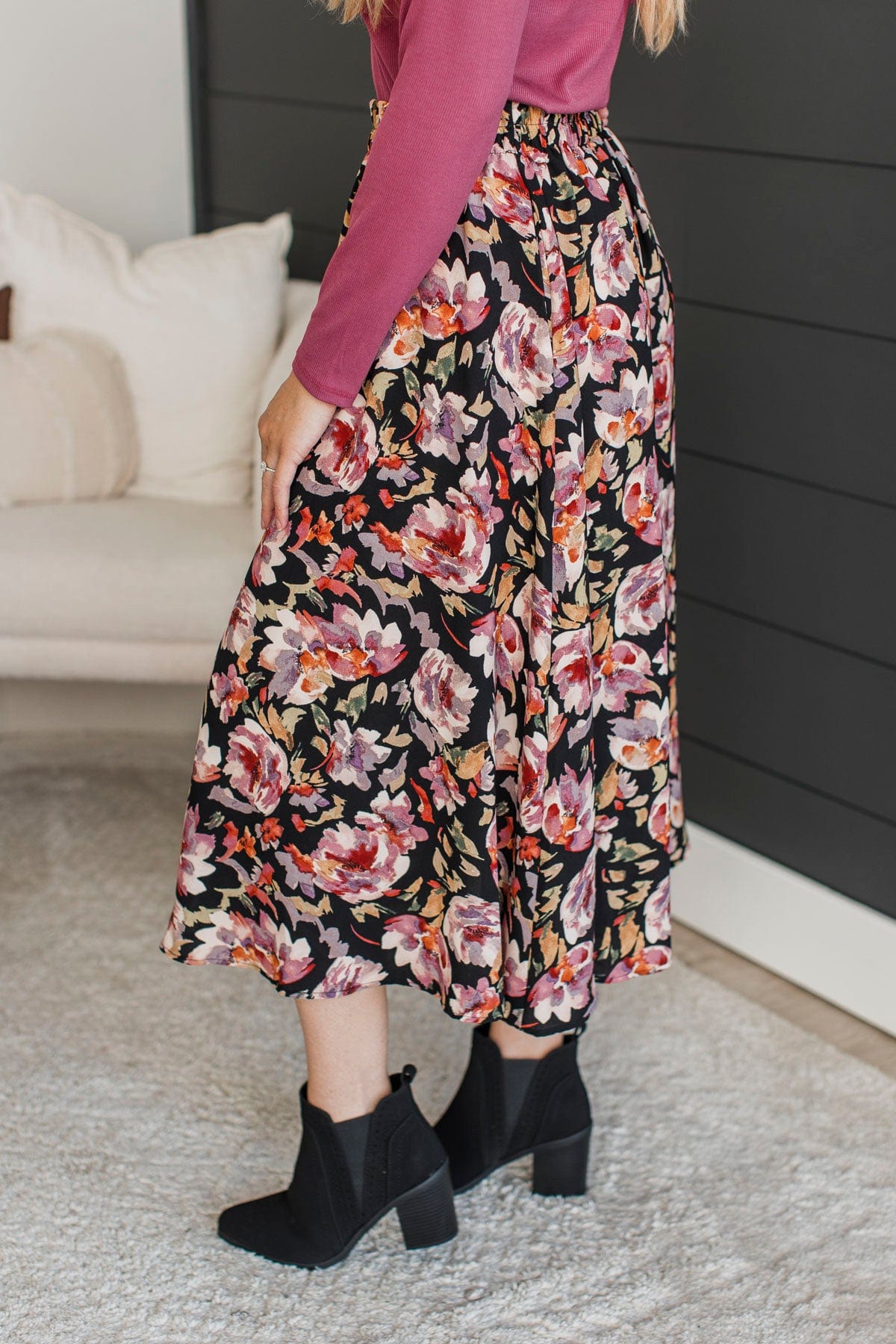 Heart Floral Skirt in Black