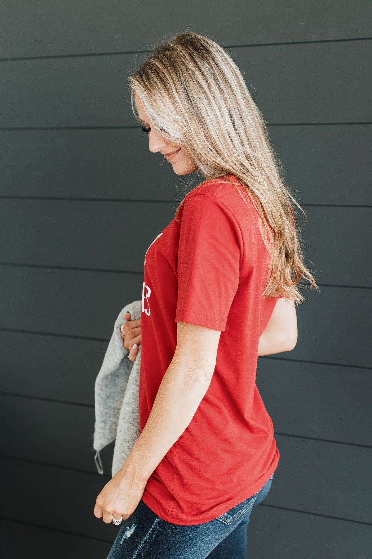 "Merry Christmas" Cross Graphic Tee- Red
