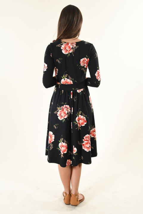 Black Floral Midi Dress – The Pulse Boutique