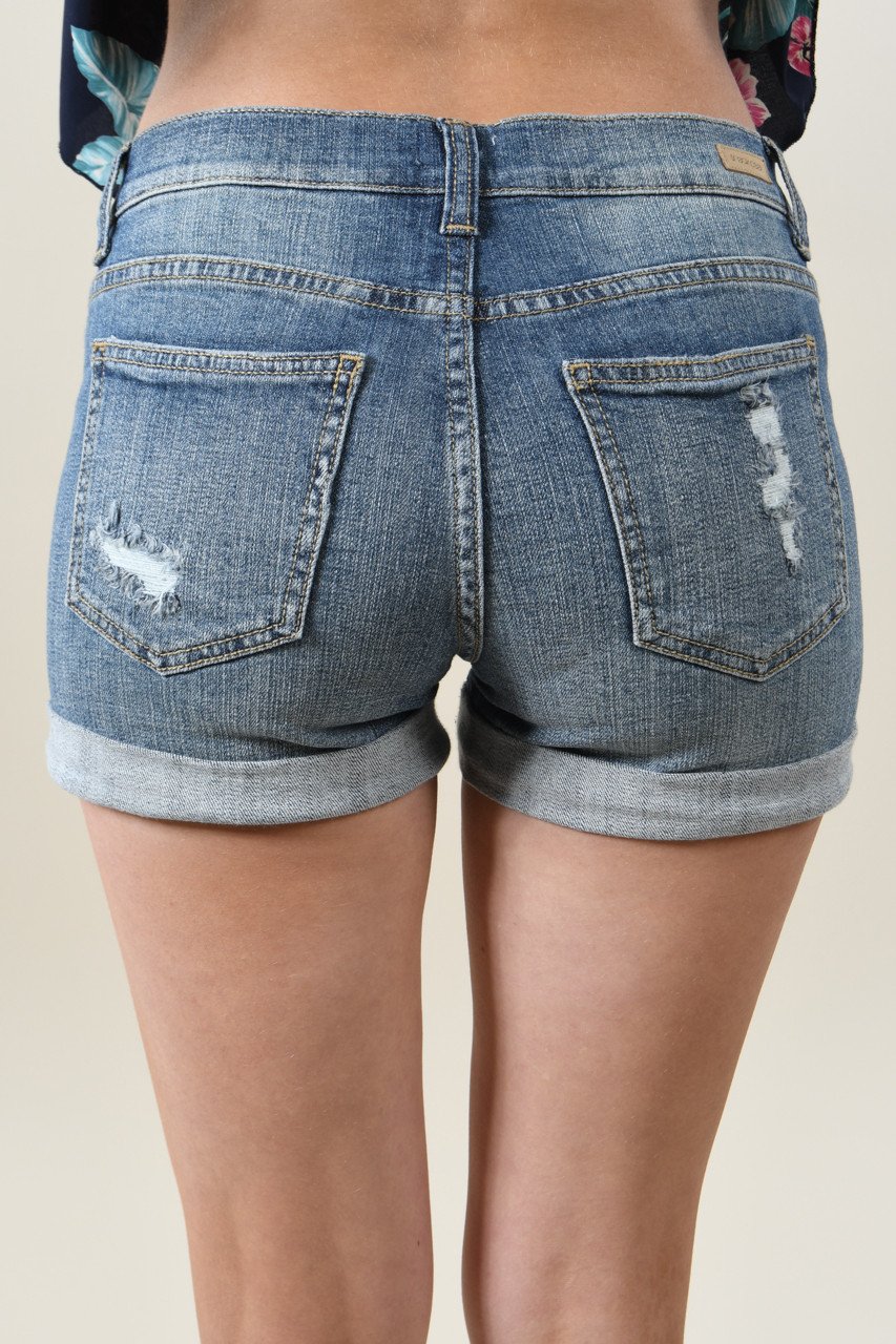 Sneak Peek Distressed Short - Medium Wash