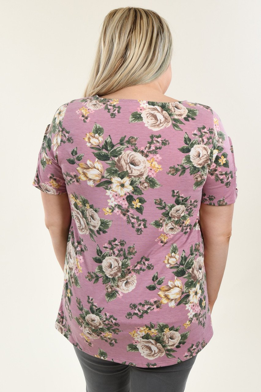 Show Me the Romance Floral Top