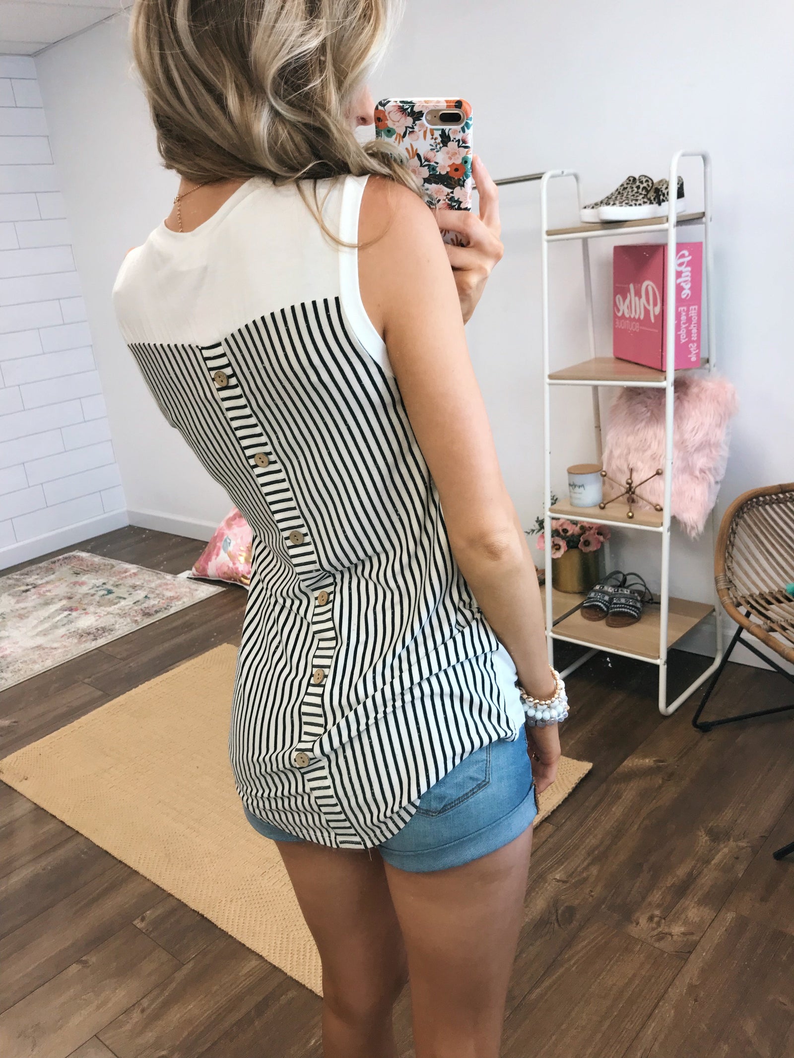 *2nds* Sleeveless Striped Top- White & Black