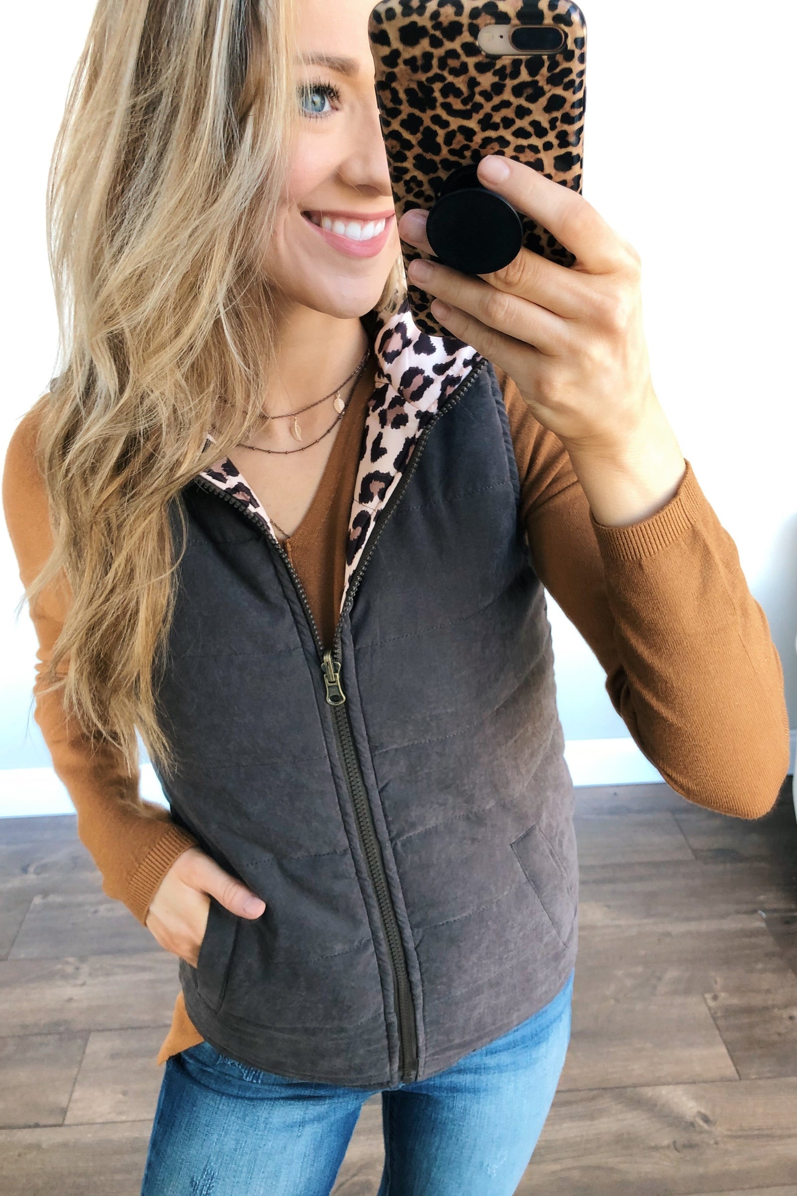 Pulse Exclusive Reversible Vest- Leopard & Dark Chocolate