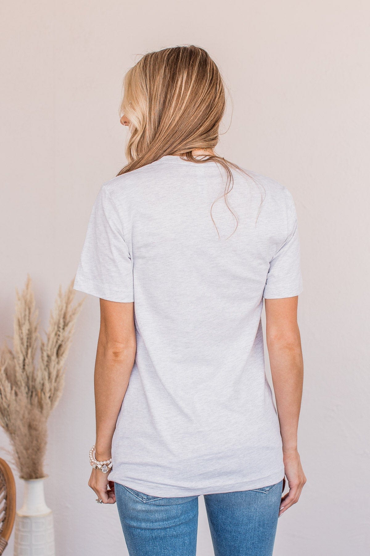 "Girl Mom" Graphic Tee- Gray