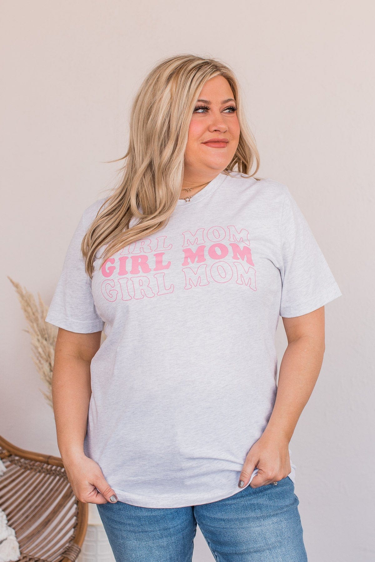 "Girl Mom" Graphic Tee- Gray