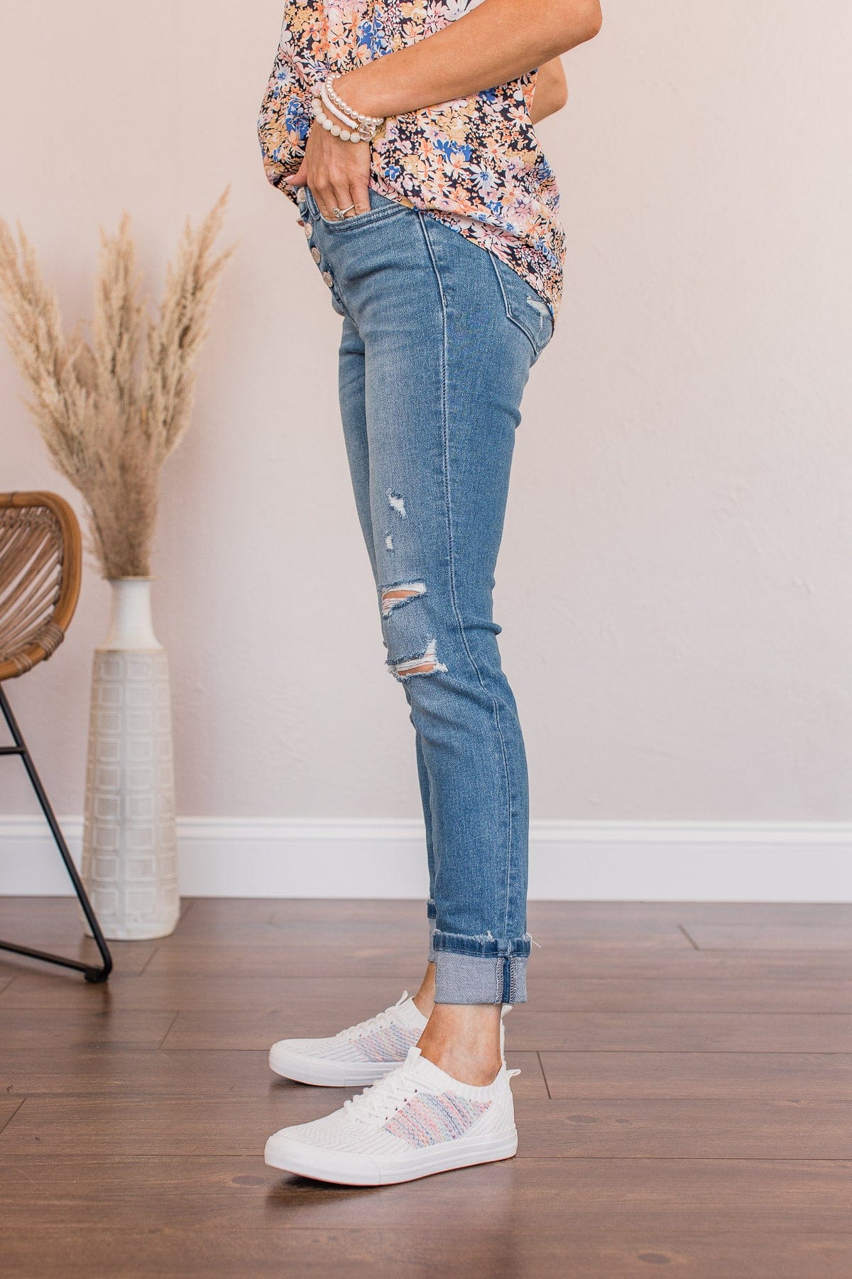 Vervet Mid-Rise Distressed Skinny Jean- Edith Wash
