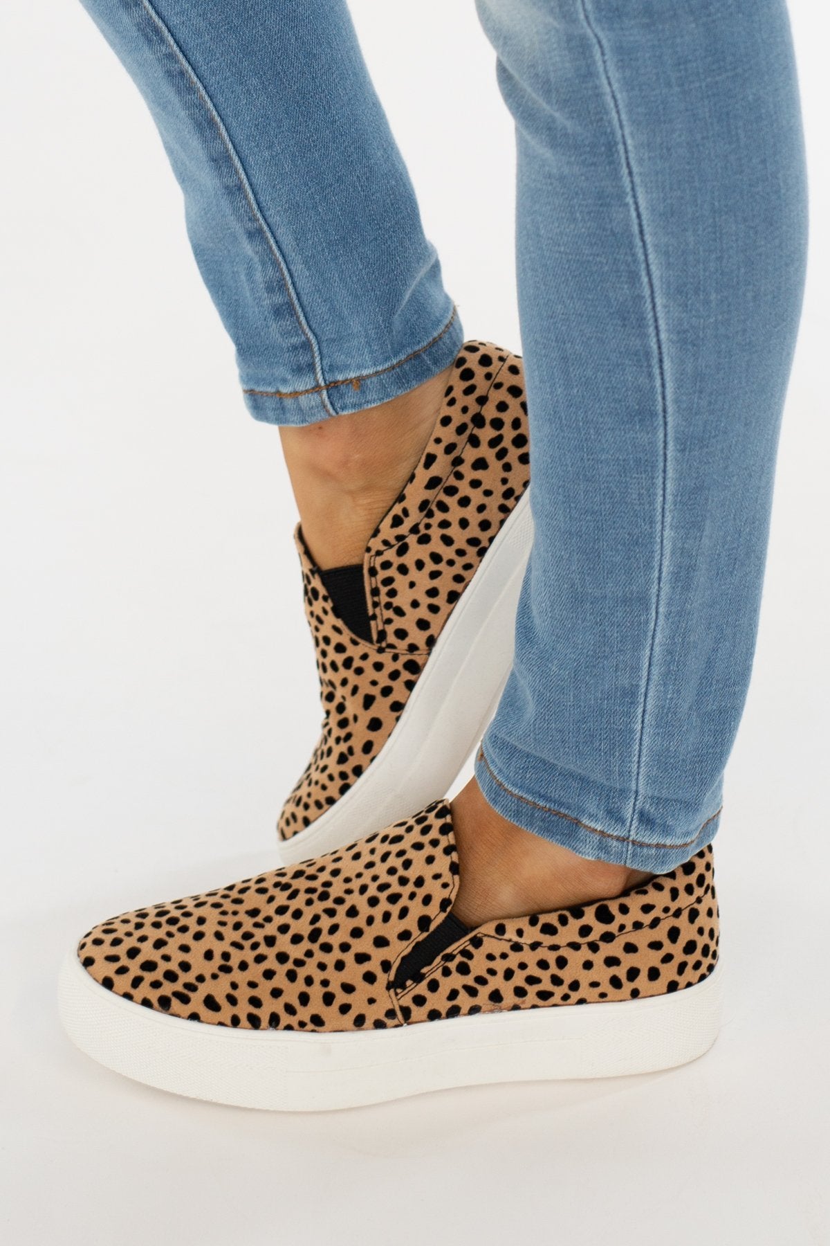 Soda Hike Slip On Sneakers- Leopard – The Pulse Boutique