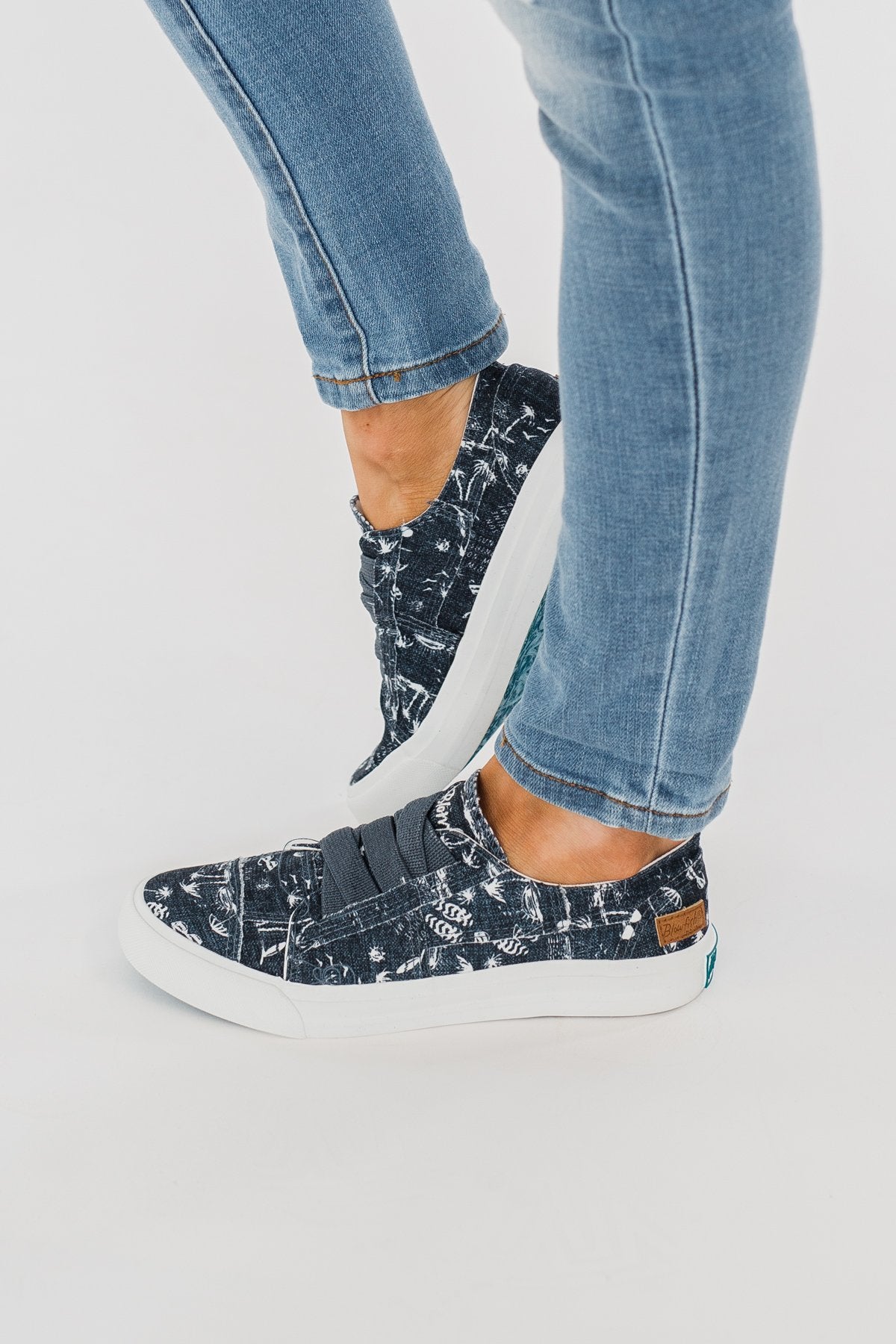 Blowfish marley navy new arrivals
