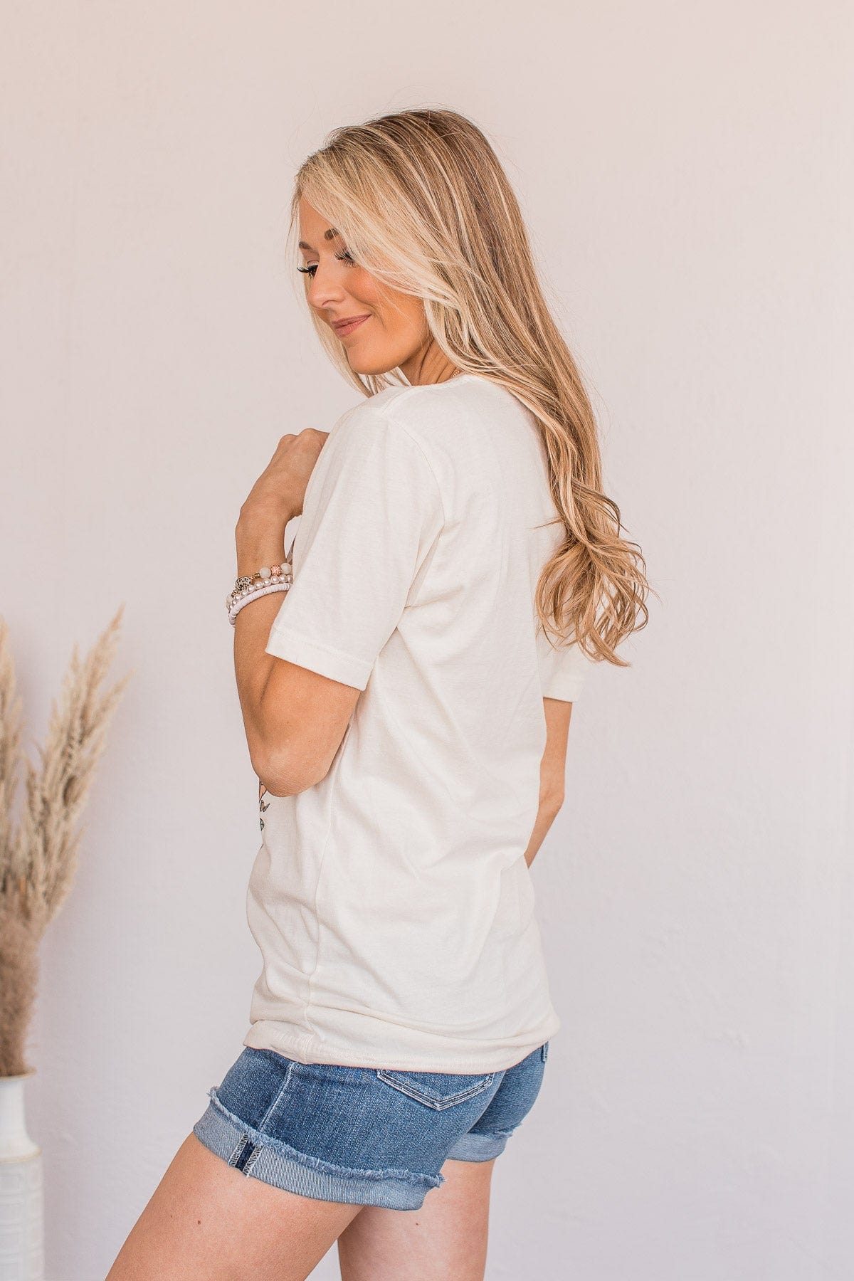 "Dreamer" Butterfly Graphic Tee- Cream
