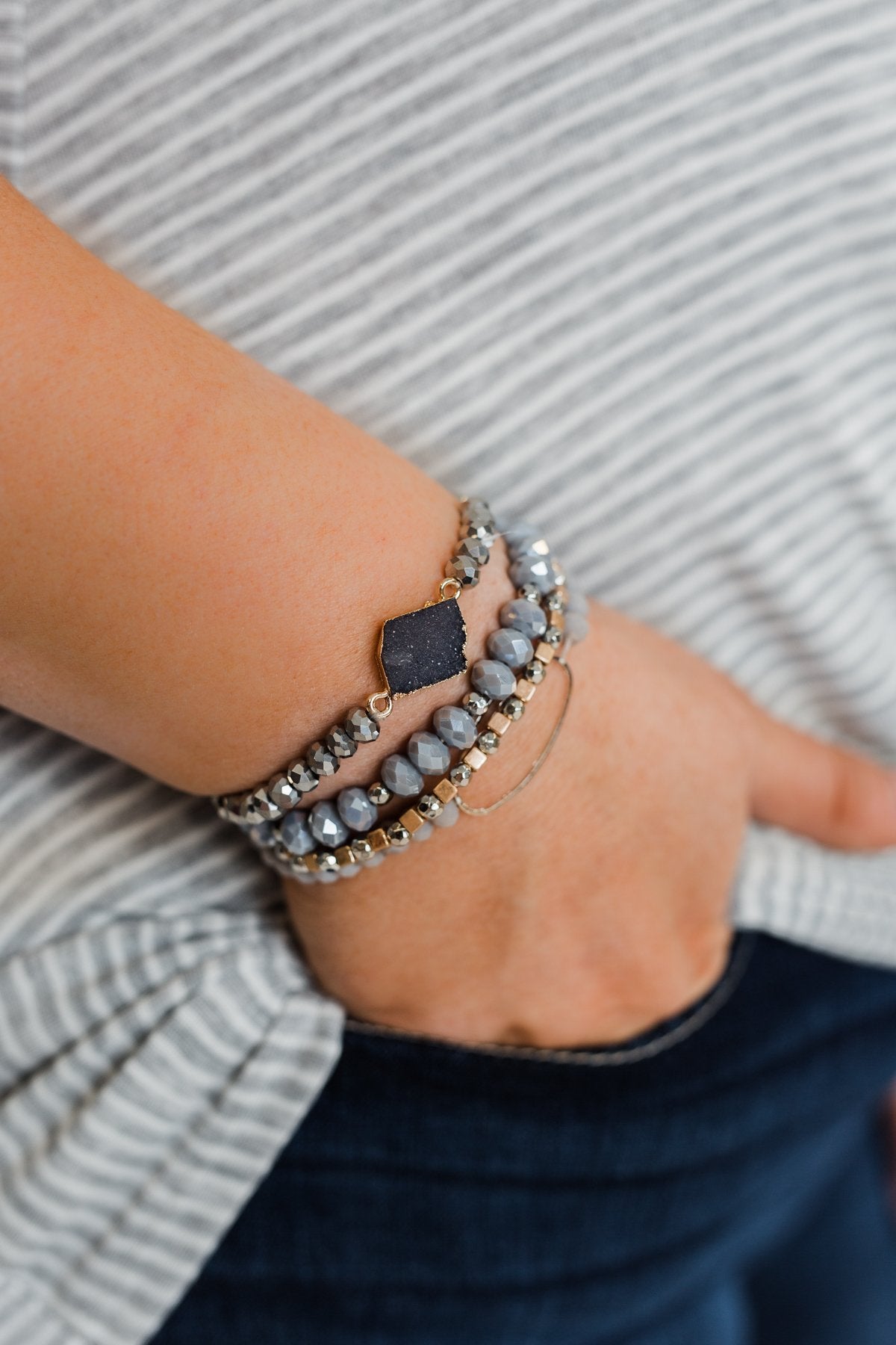 Oval & Stone Bracelet Set- Grey