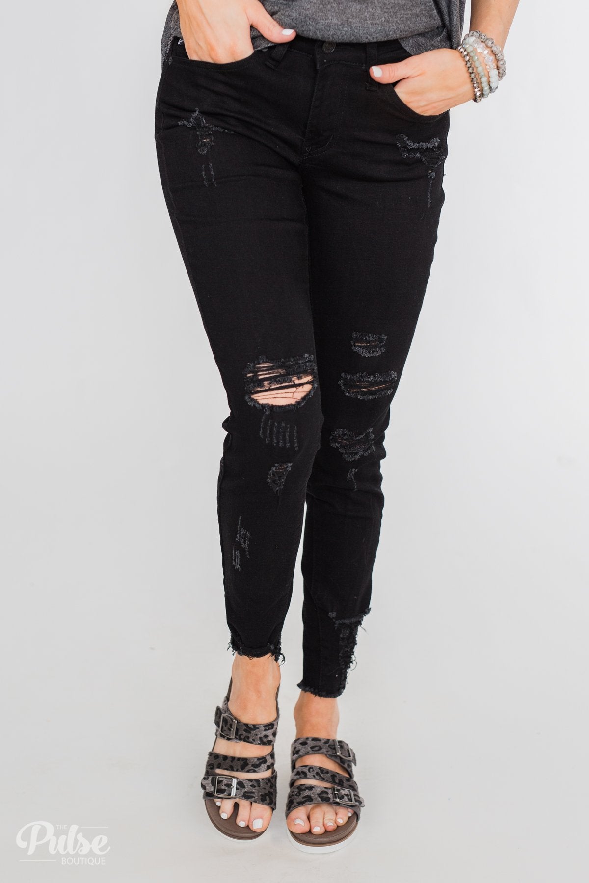 KanCan Callie Jeans- Black Distressed