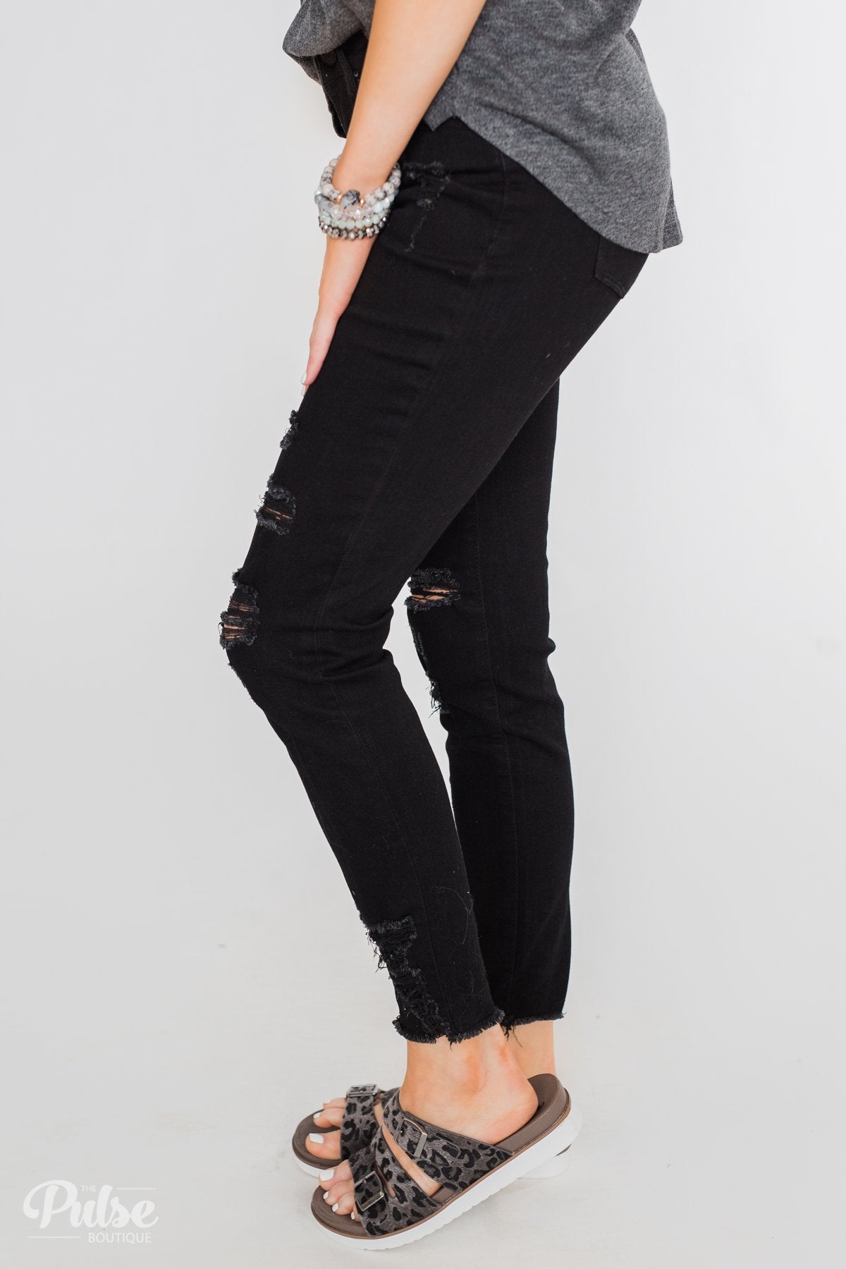 KanCan Callie Jeans- Black Distressed