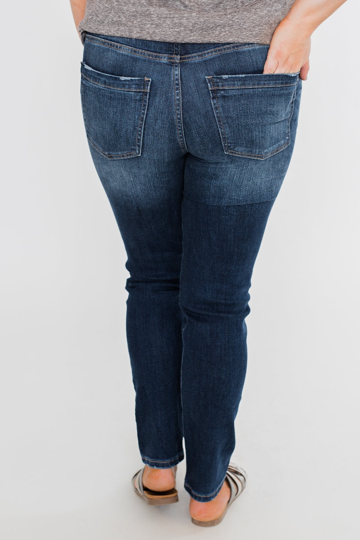 Sneak Peek Jeans- Layla Wash