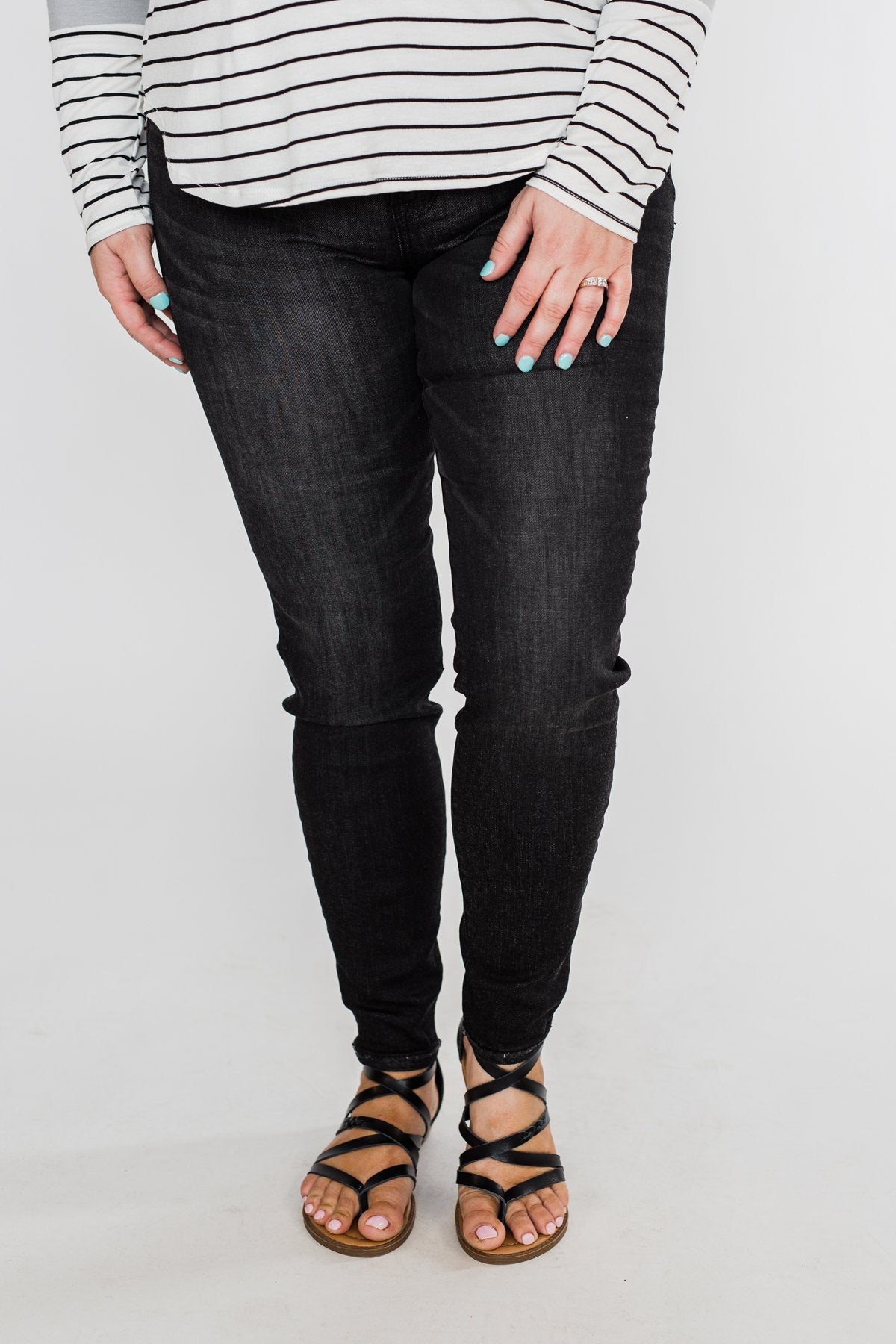Sneak Peek Vintage Black Jeans- Josie Wash