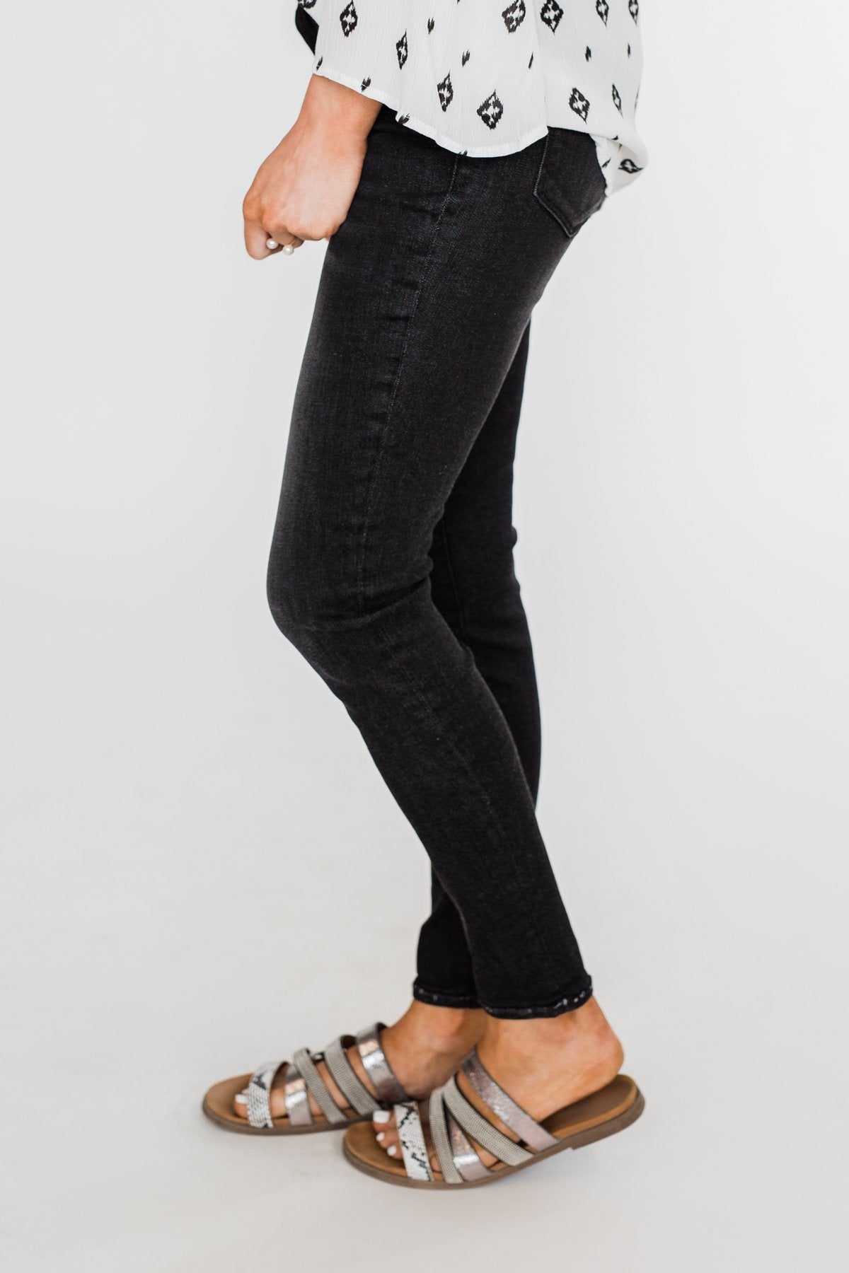 Sneak Peek Vintage Black Jeans- Josie Wash