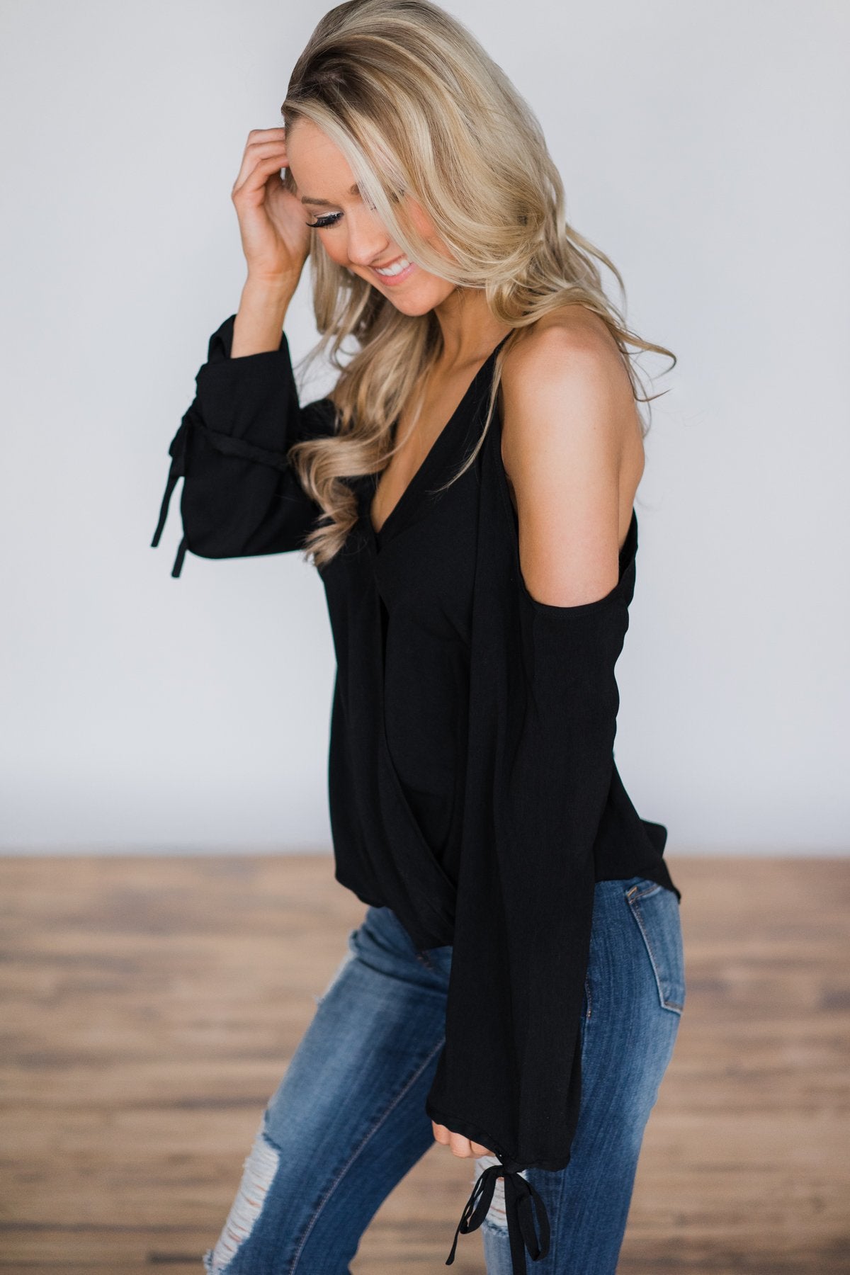 Beach Retreat Cold Shoulder Top ~ Black