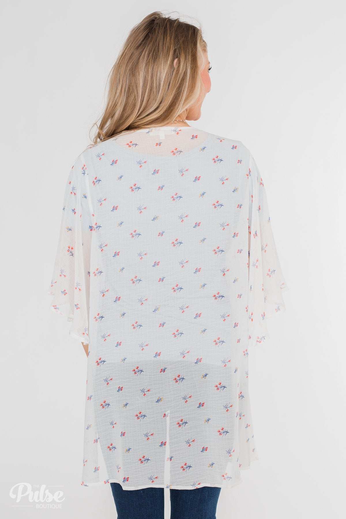 Light Spring Breeze Floral Kimono- Ivory