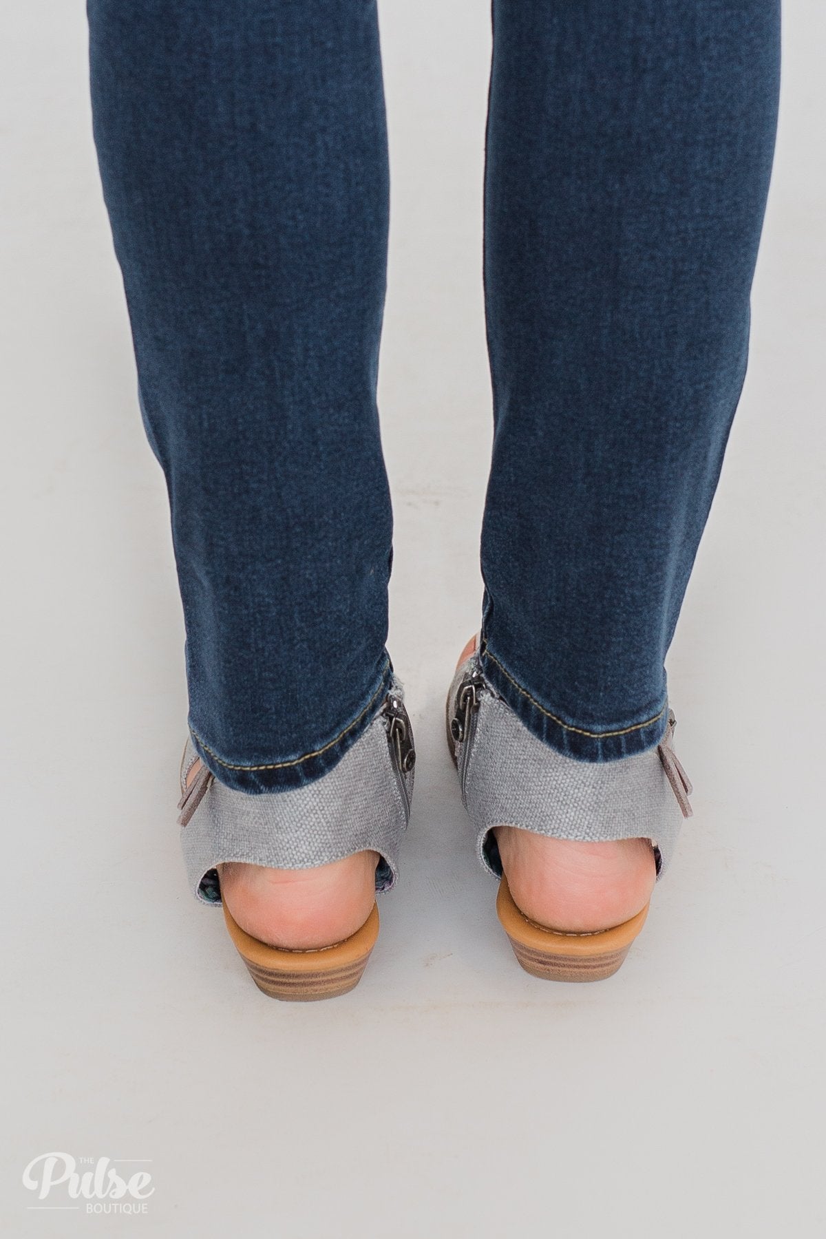 Blowfish Blumoon Sandals- Smoke