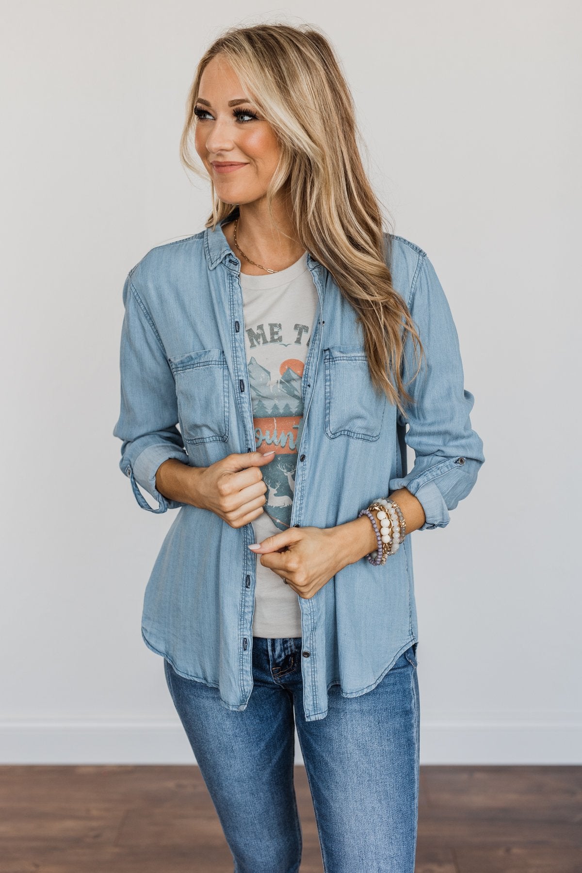 The Ultimate Chambray Top- Light Wash