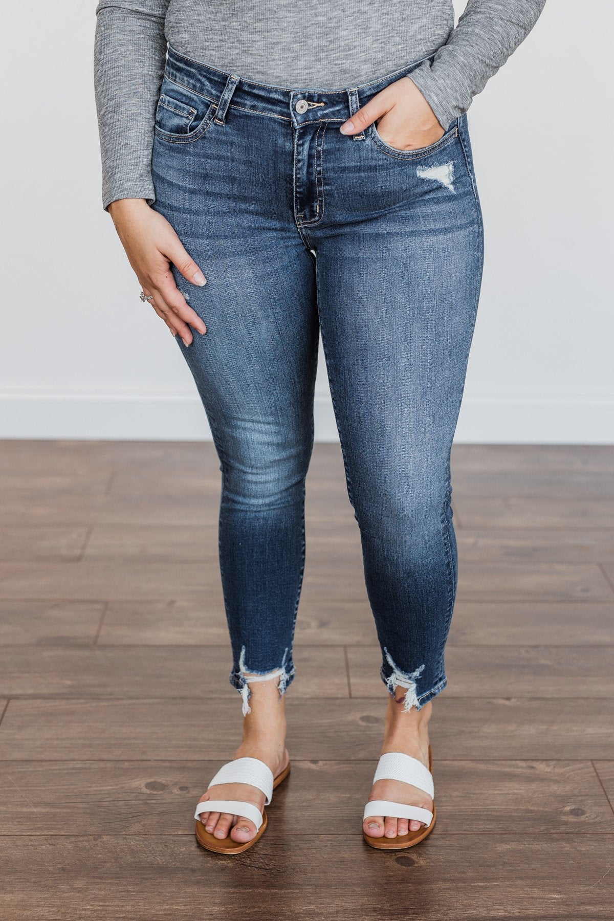 Vervet Mid-Rise Skinny Jeans- Blaire Wash