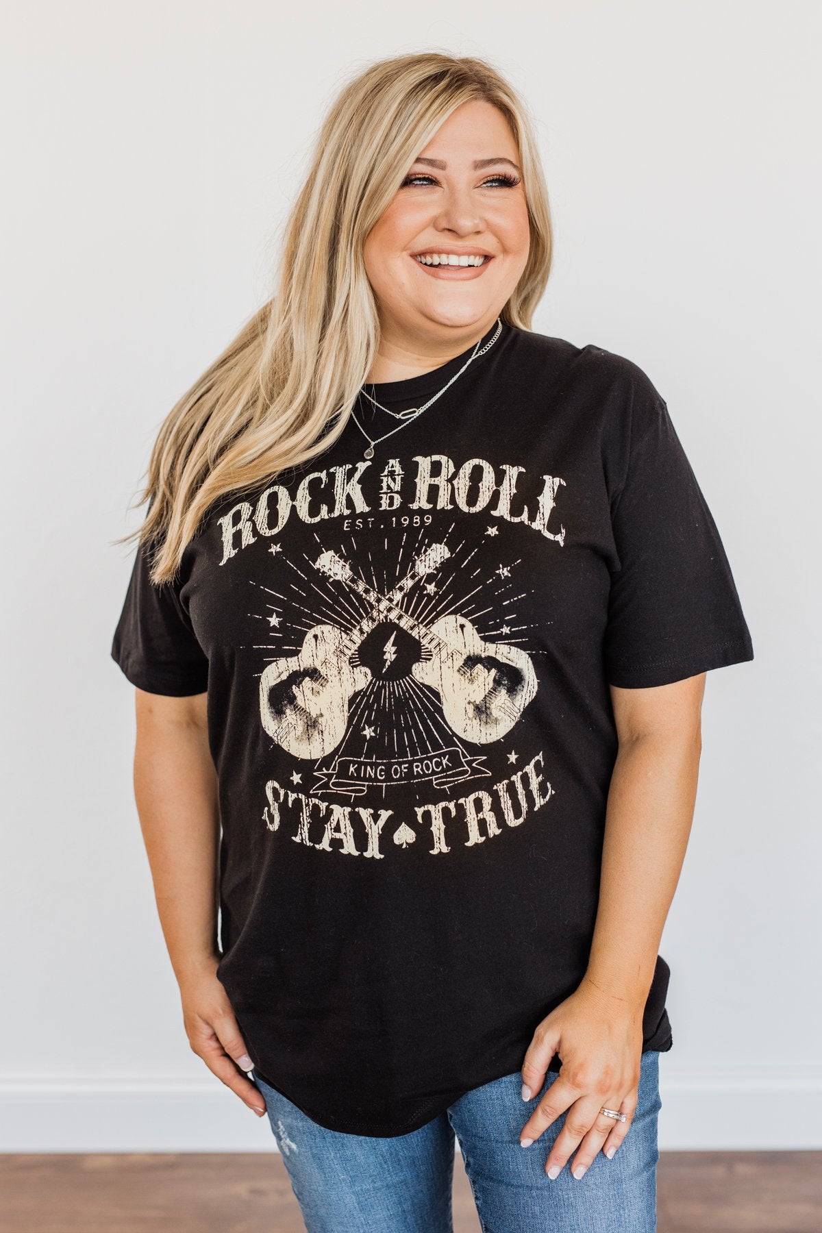 "Rock And Roll, Stay True" Graphic Top- Black