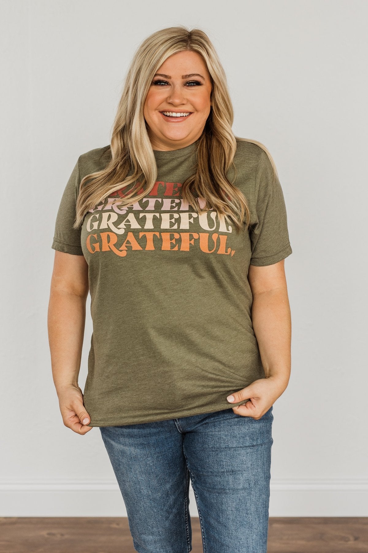 "Grateful" Graphic Tee- Olive